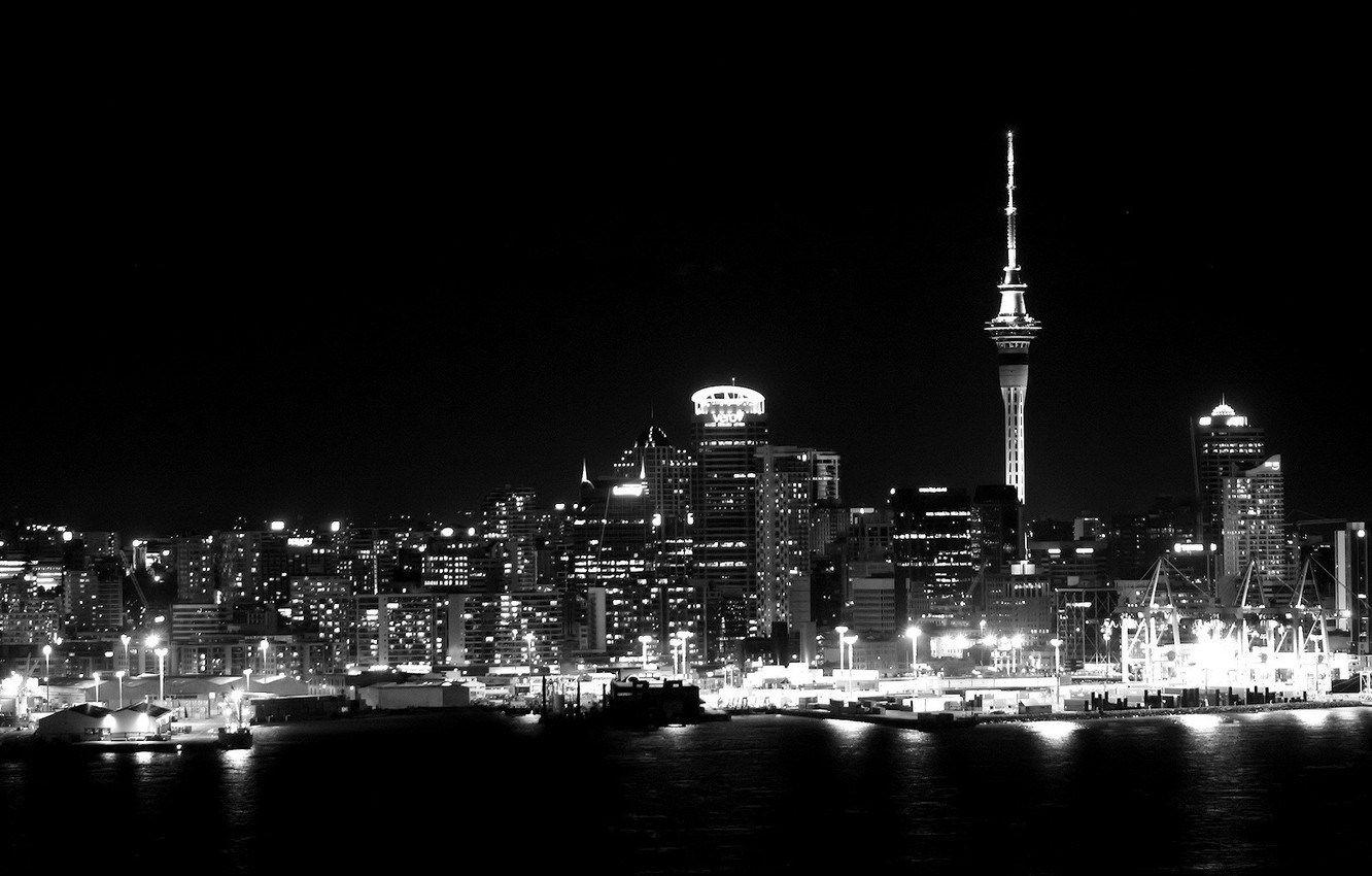 1332x850 Zendha: City Lights Wallpaper Desktop