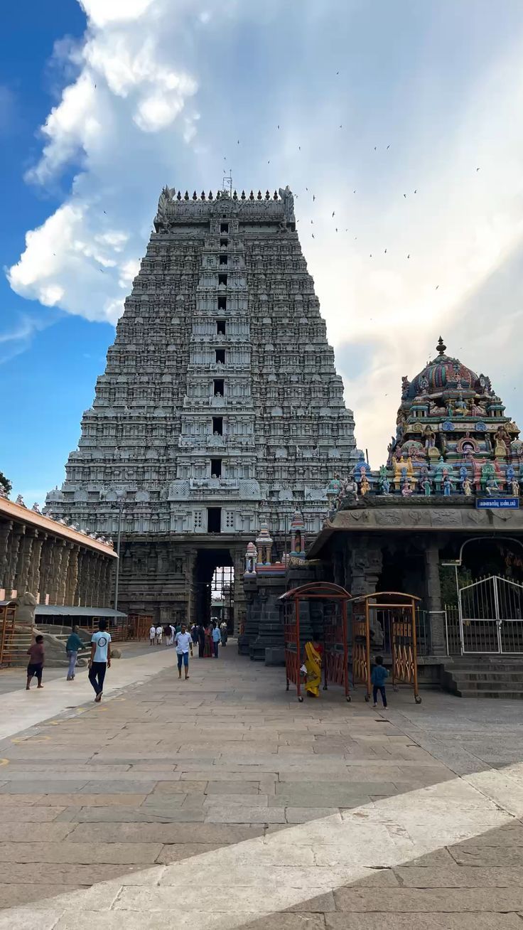 736x1308 Arunachaleswarar Temple, Arunachala Hill, Tiruvannamalai, Tamil Nadu