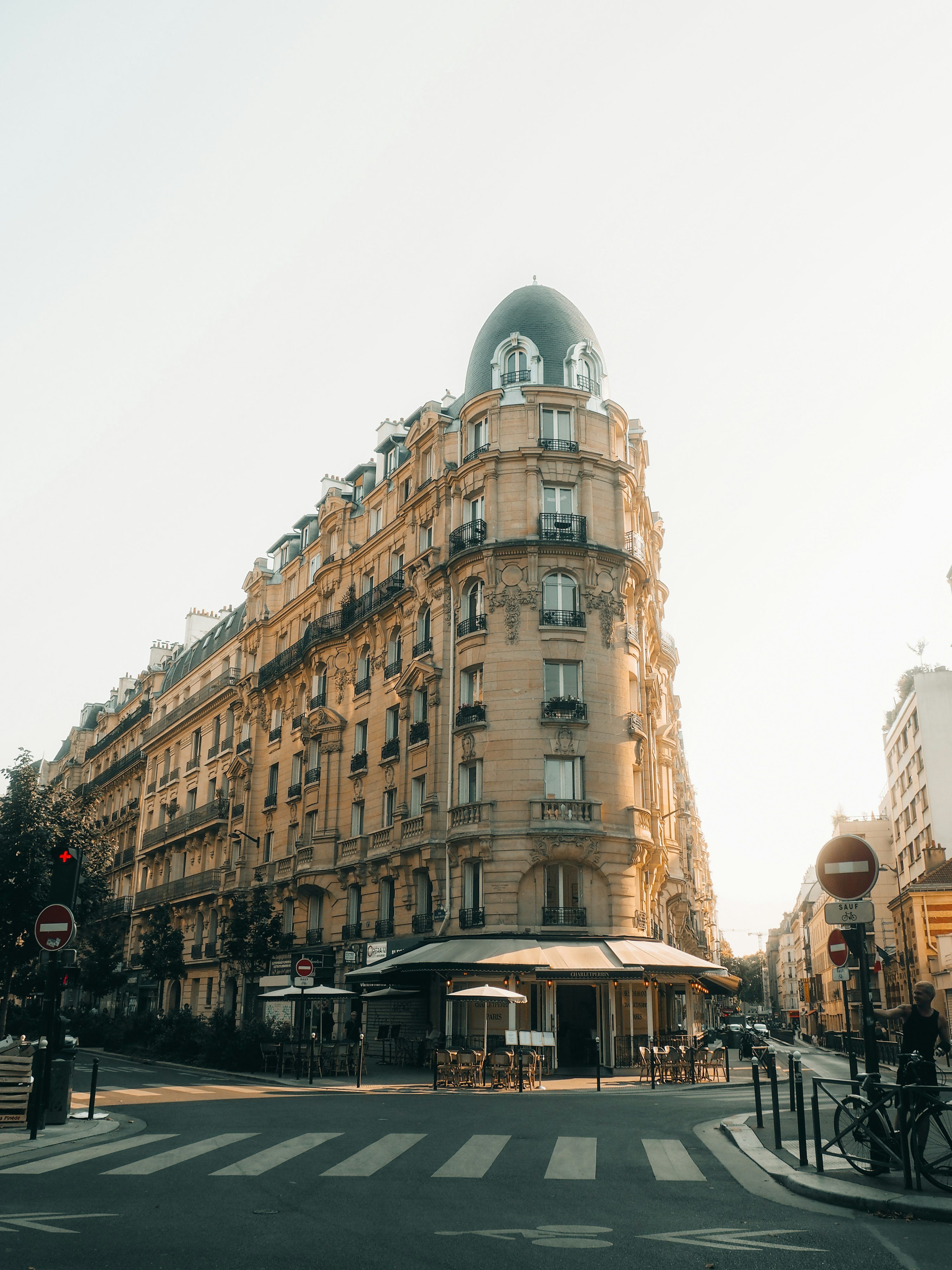 3000x4000 Corner building with dome on a sunny day. photo