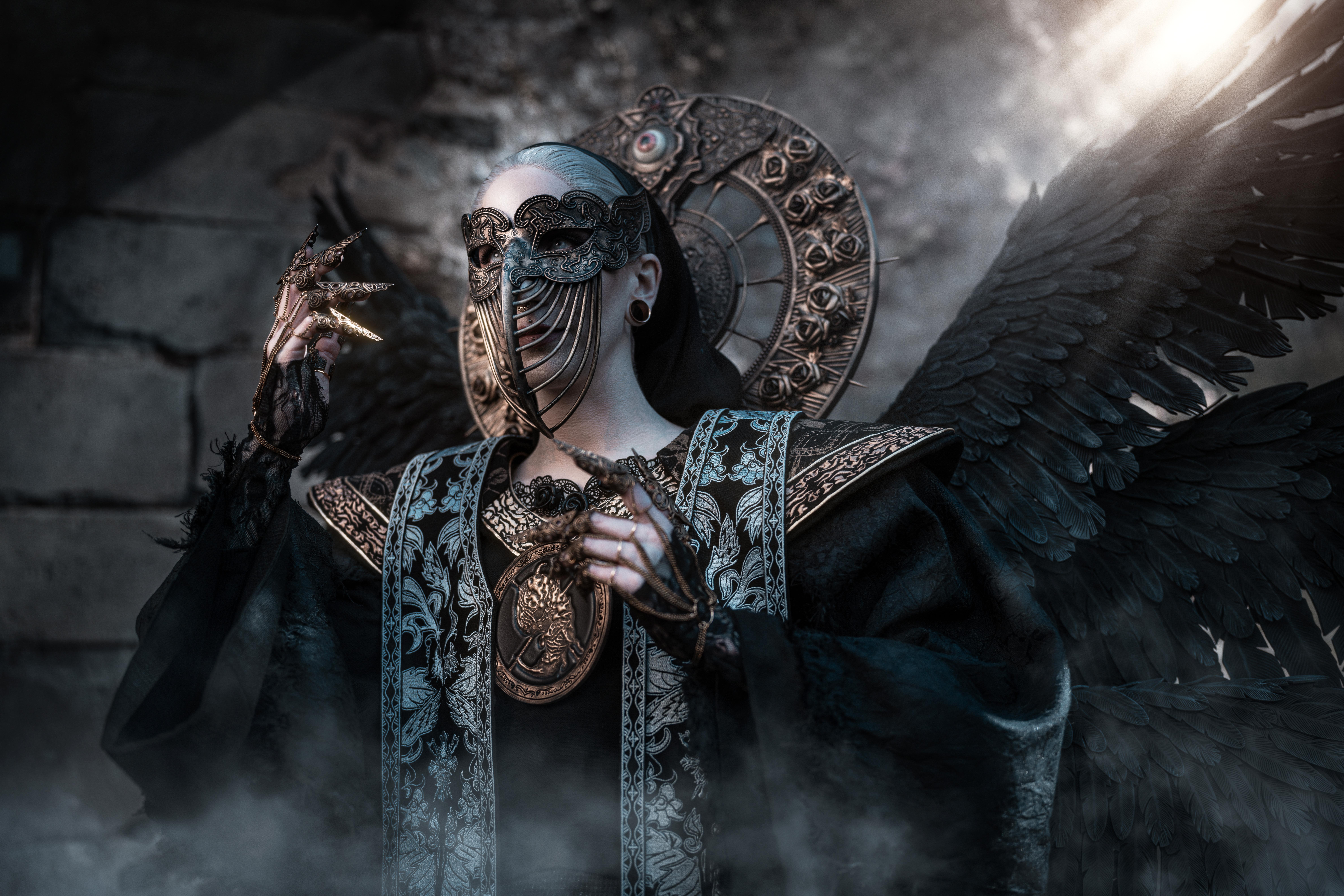 9504x6336 Mother Miranda from Resident Evil Village (IG: Photo