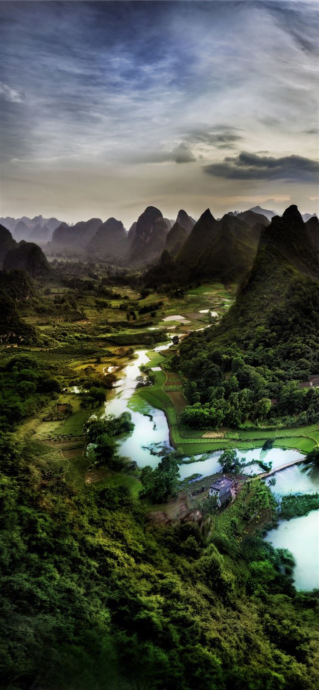 640x1385 Best Guangxi zhuang iPhone 11 HD Wallpaper