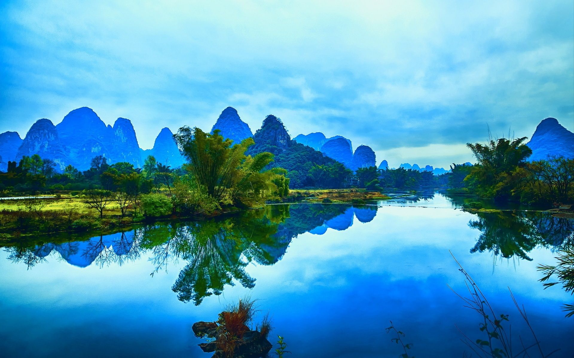 1920x1200 Wallpaper mountains, reflection, river, China, Guangxi, Yangshuo for mobile and desktop, section пейзажи, resolution 1920x1200