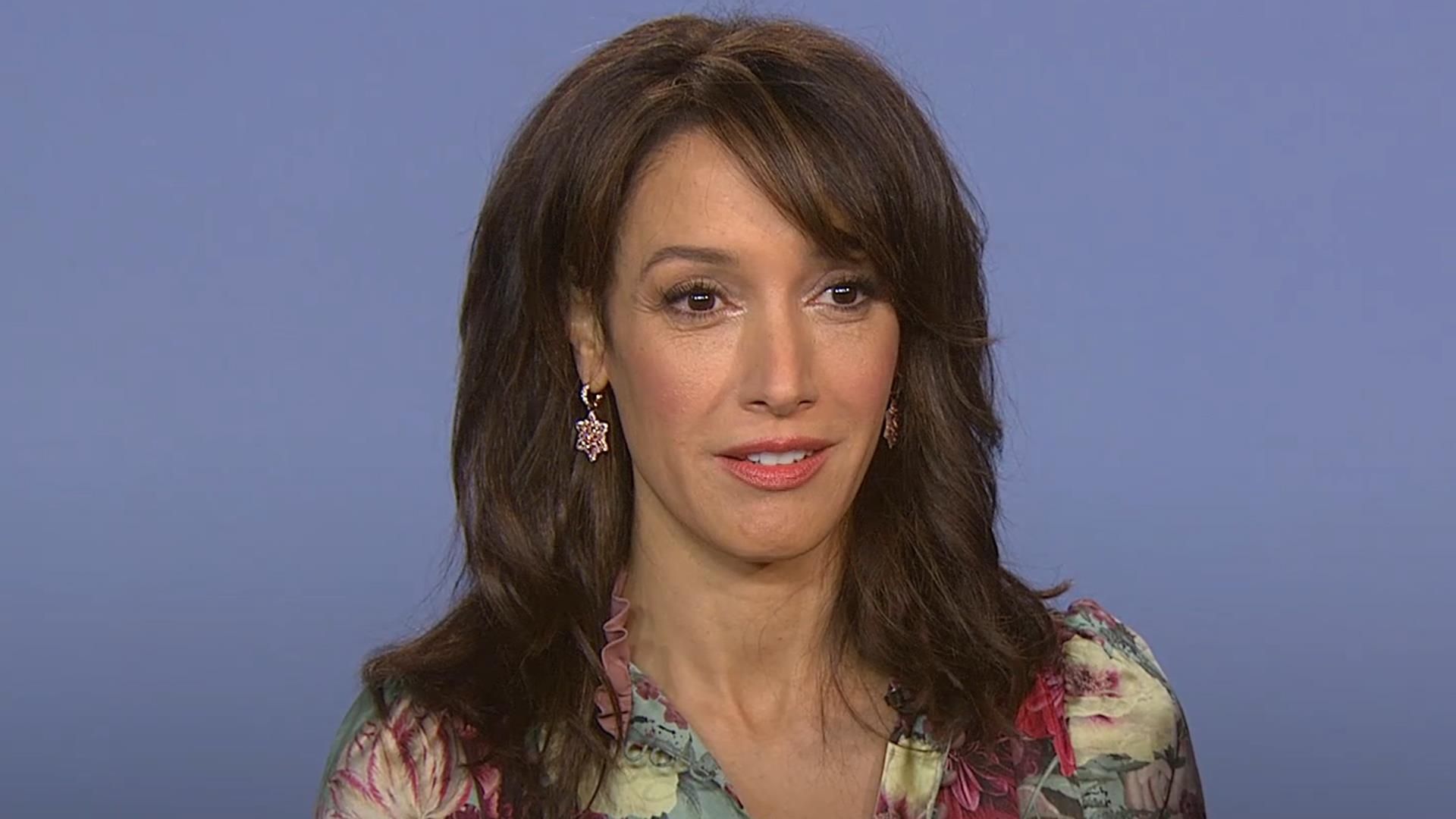 1920x1080 Jennifer Beals on New Projects, 'The L Word' & Hollywood Diversity
