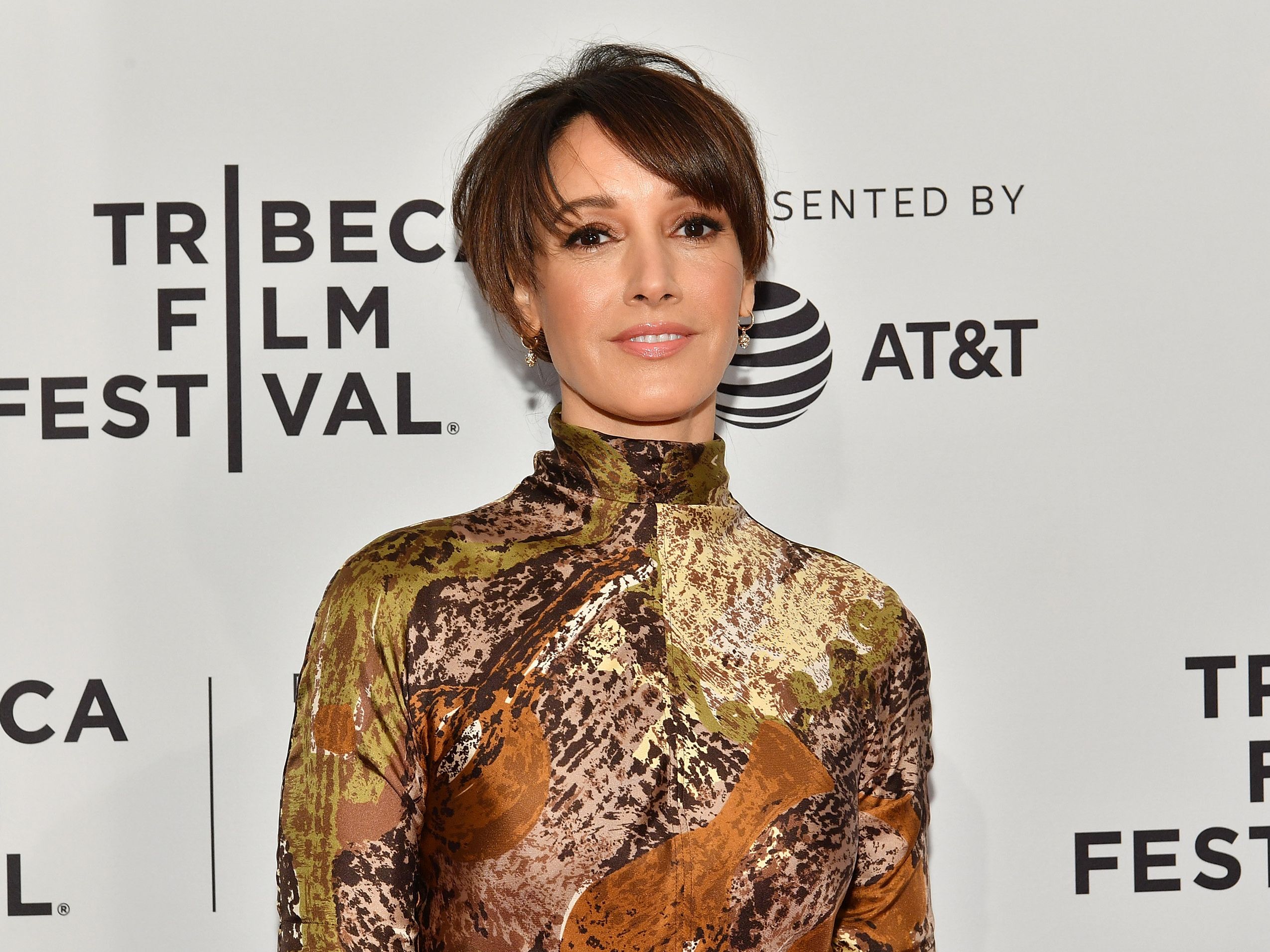 2549x1912 L Word: Generation Q' Star Jennifer Beals on the Reboot
