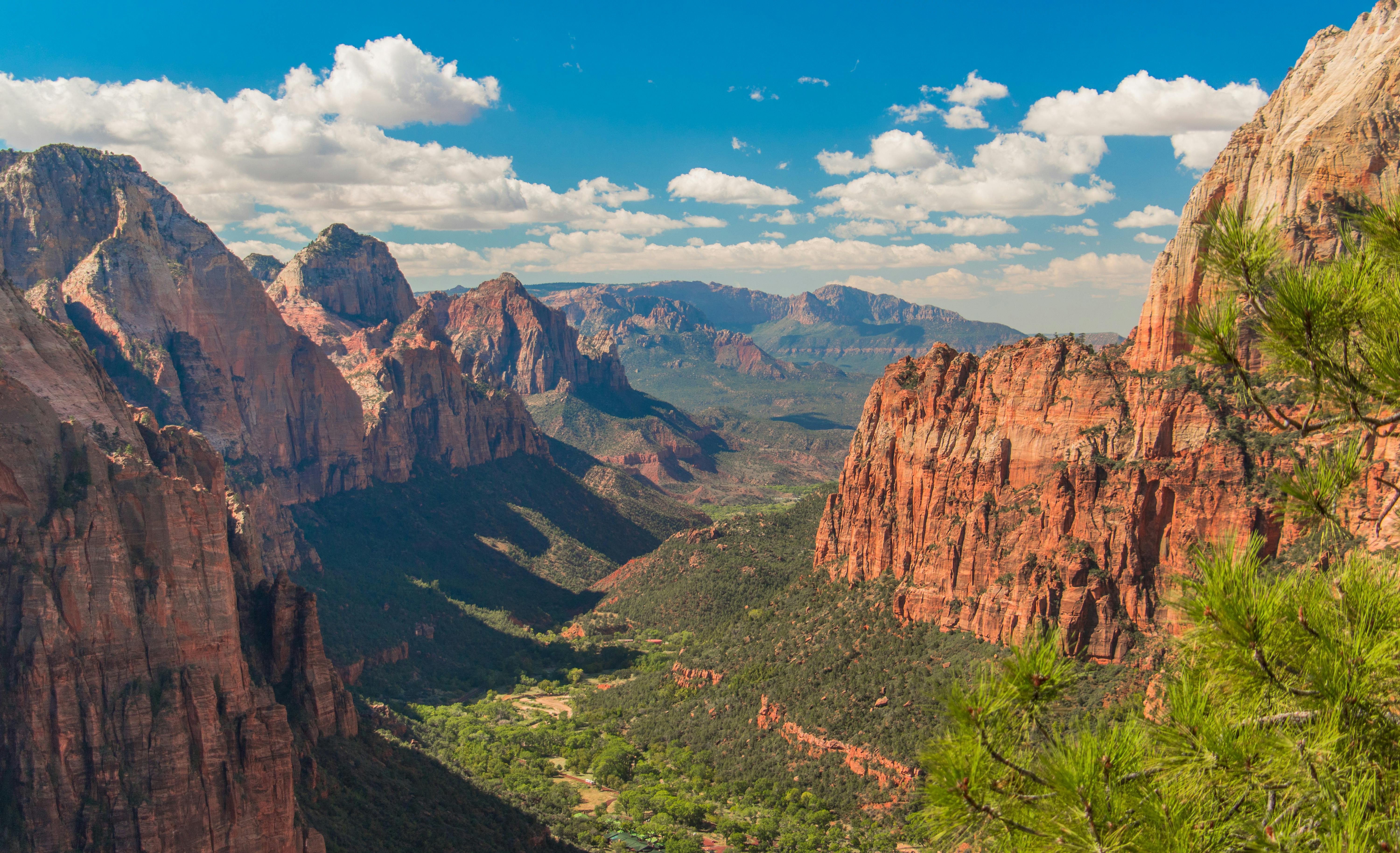 6000x3655 Epic Adventures: Best National Parks for Outdoor Enthusiasts