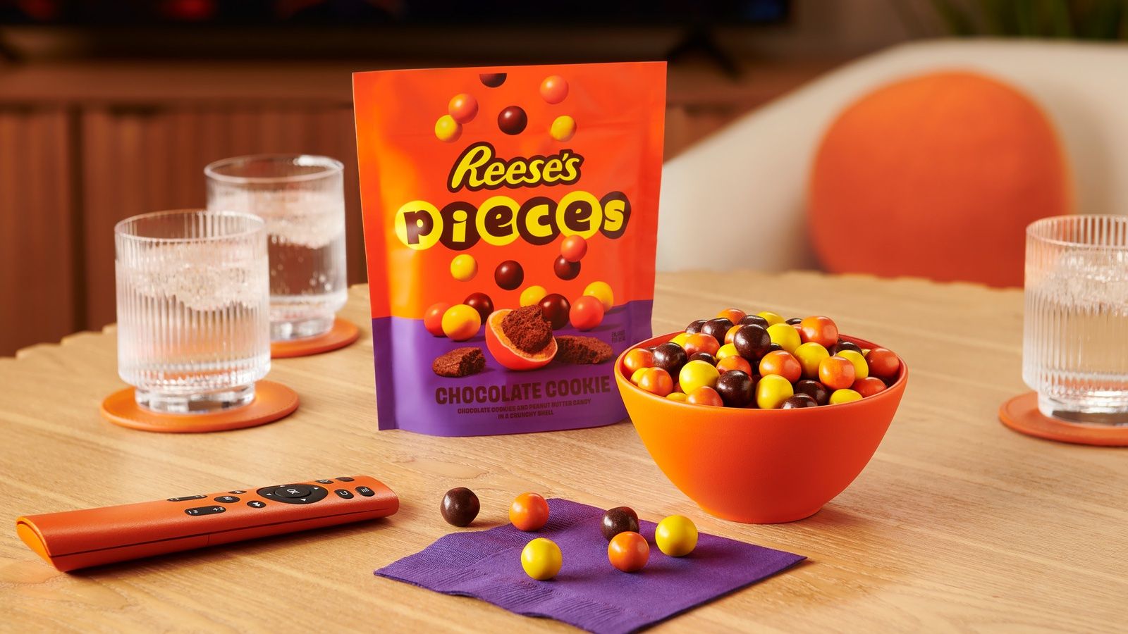 1600x900 Reese's Pieces Gets First New Flavor Innovation In 10 Years With Cookie Filled Candy
