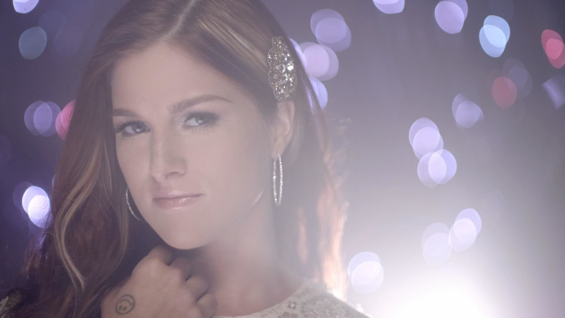 1920x1080 Cassadee Pope Wallpaper