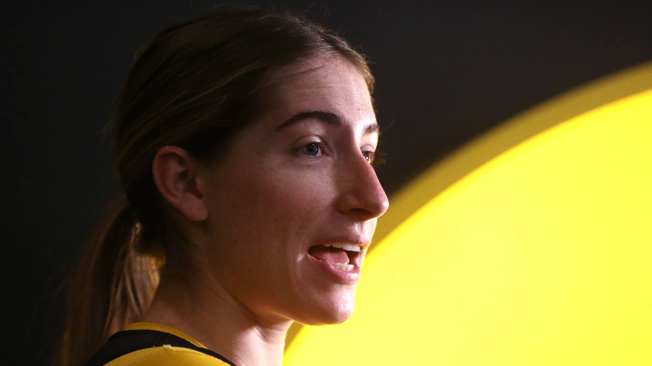 2560x1440 Kate Martin's Message to Caitlin Clark After Indiana Fever Game Is Clear