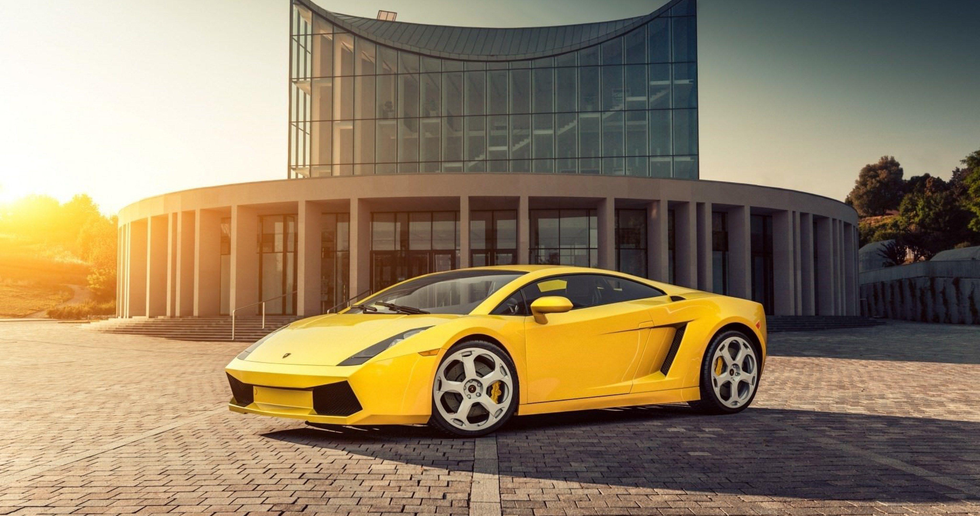 Желтый автомобиль. Ламборгини желтая. Lamborghini Gallardo Yellow. Ламборджини Галлардо Wallpaper. Lamborghini Gallardo желтый.