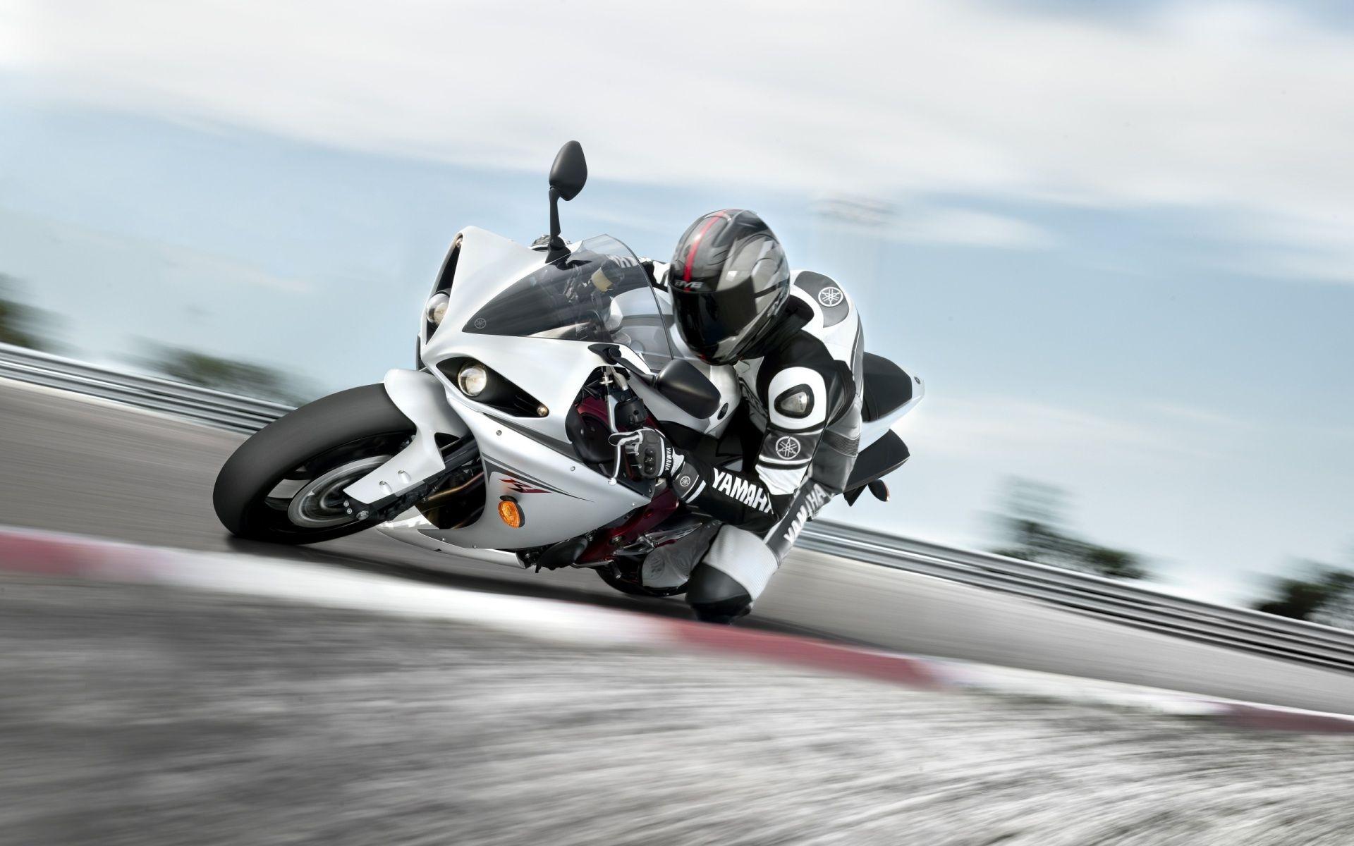 1920x1200 Yamaha Yzf R Picture Wallpaper wallpaper