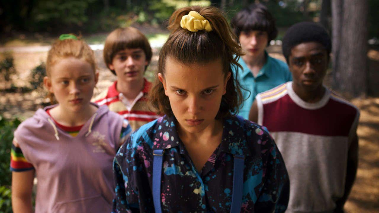 1280x720 Stranger Things Season 3: 25 New Photo Tease What's Coming