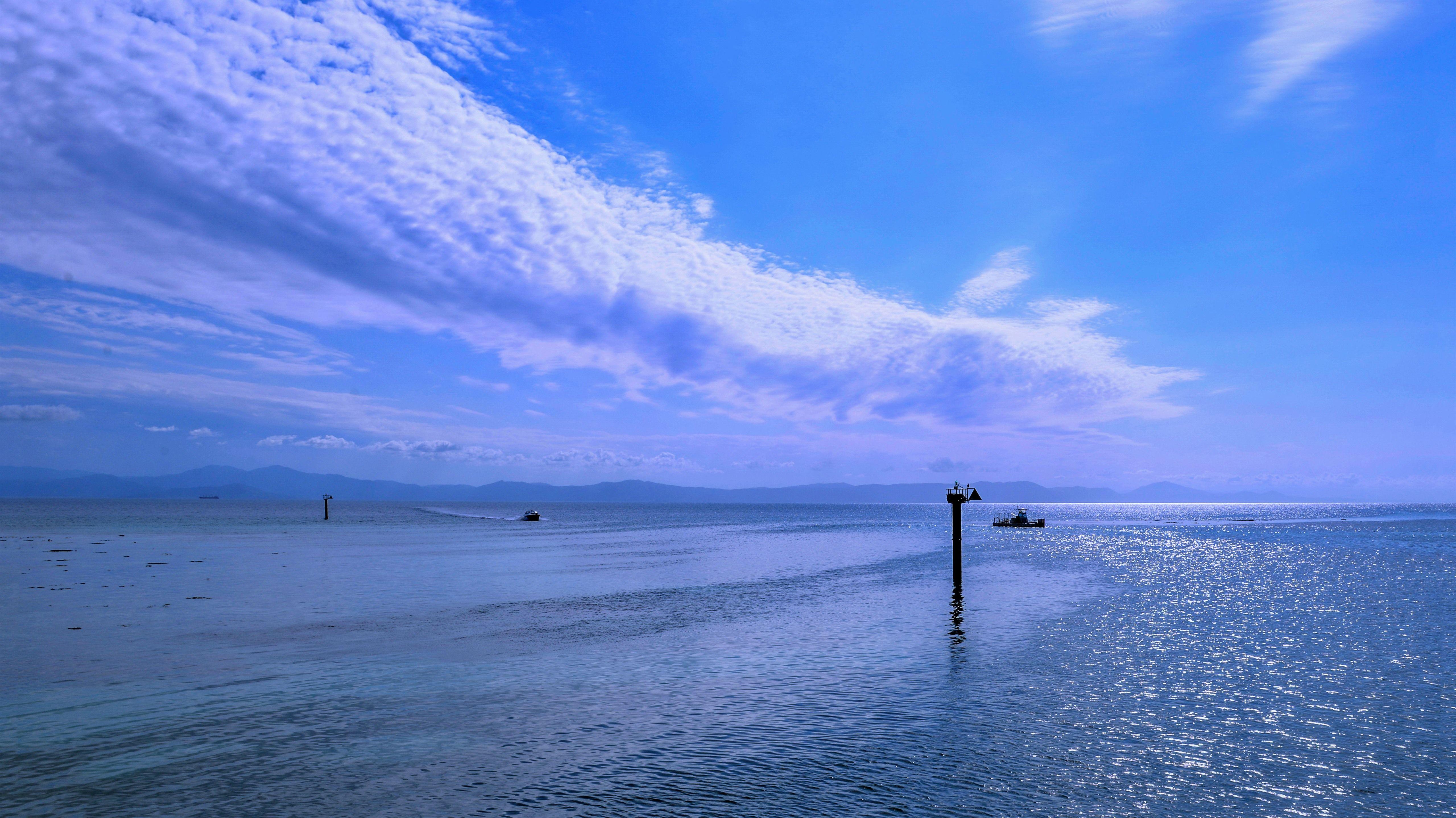 5120x2880 Wallpaper Great Barrier Reef, sea and sky, blue, lighthouse