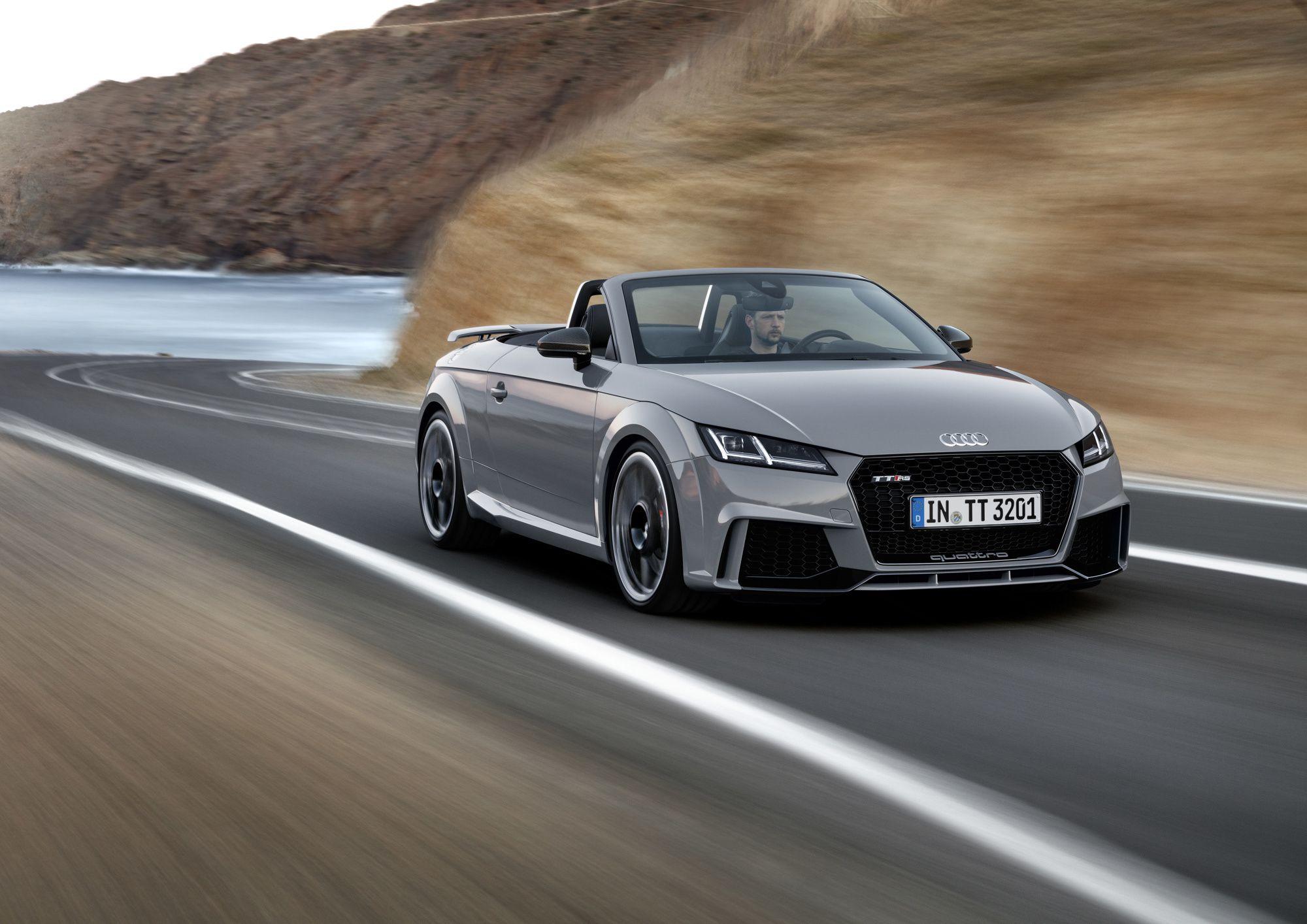 2000x1414 Audi TT RS Wallpaper