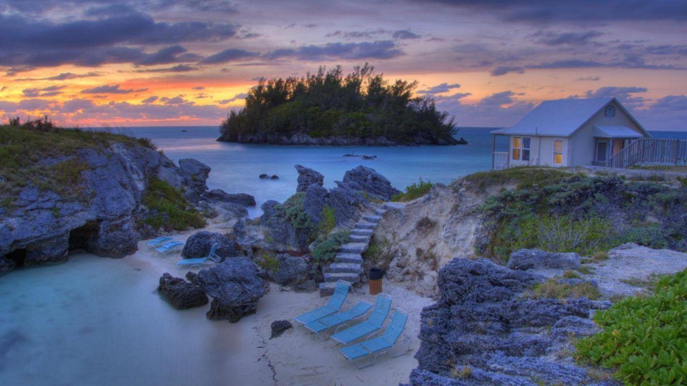 1366x768 Bermuda Wallpaper