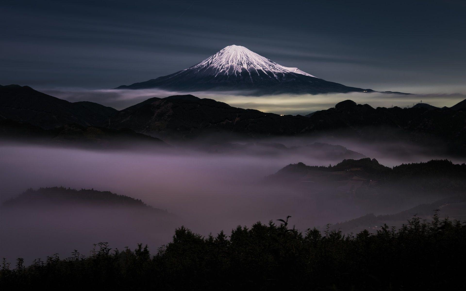 1920x1200 Wallpaper Japan, Fuji Mountain at night 1920x1200 HD Picture, Image