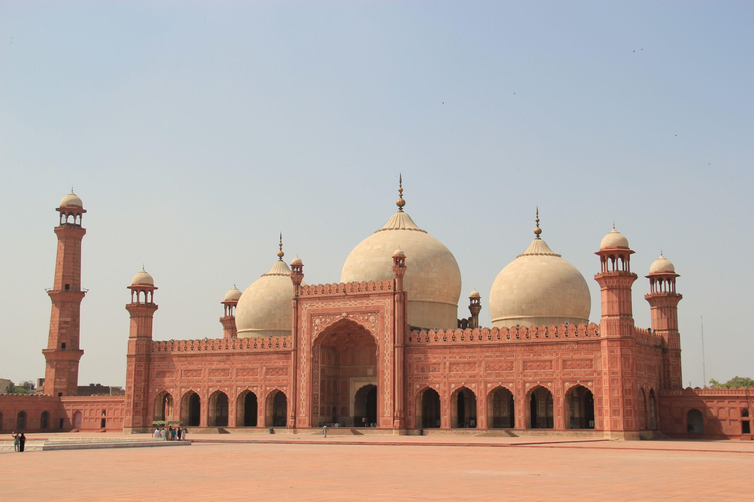 2592x1728 Badshahi Mosque