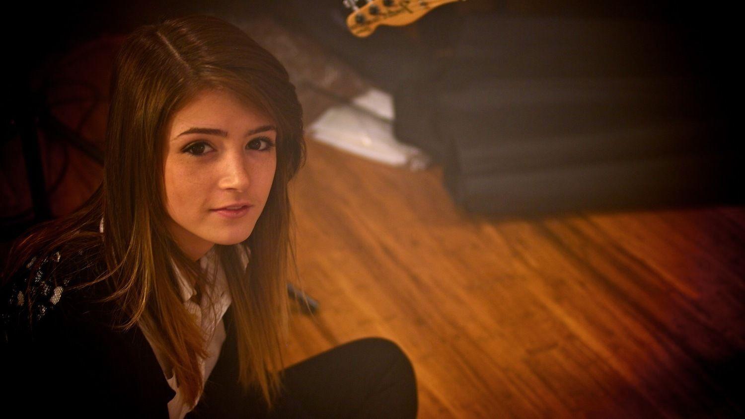 Chrissy costanza android HD wallpapers  Pxfuel