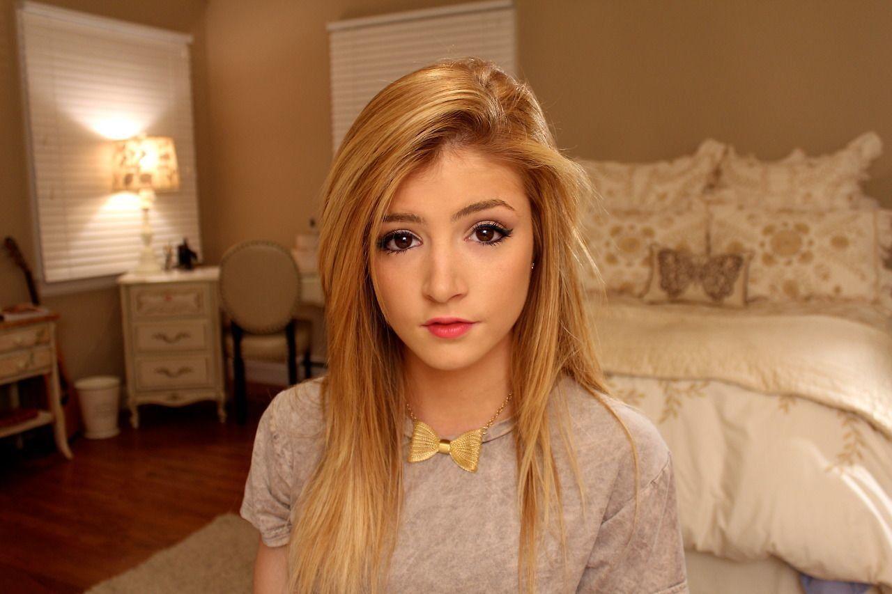 1280x853 Photos from chrissy (chrissy.costanza) on Myspace