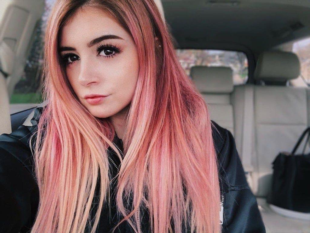 1024x768 Chrissy Costanza HD Pic 2018 Wallpaper