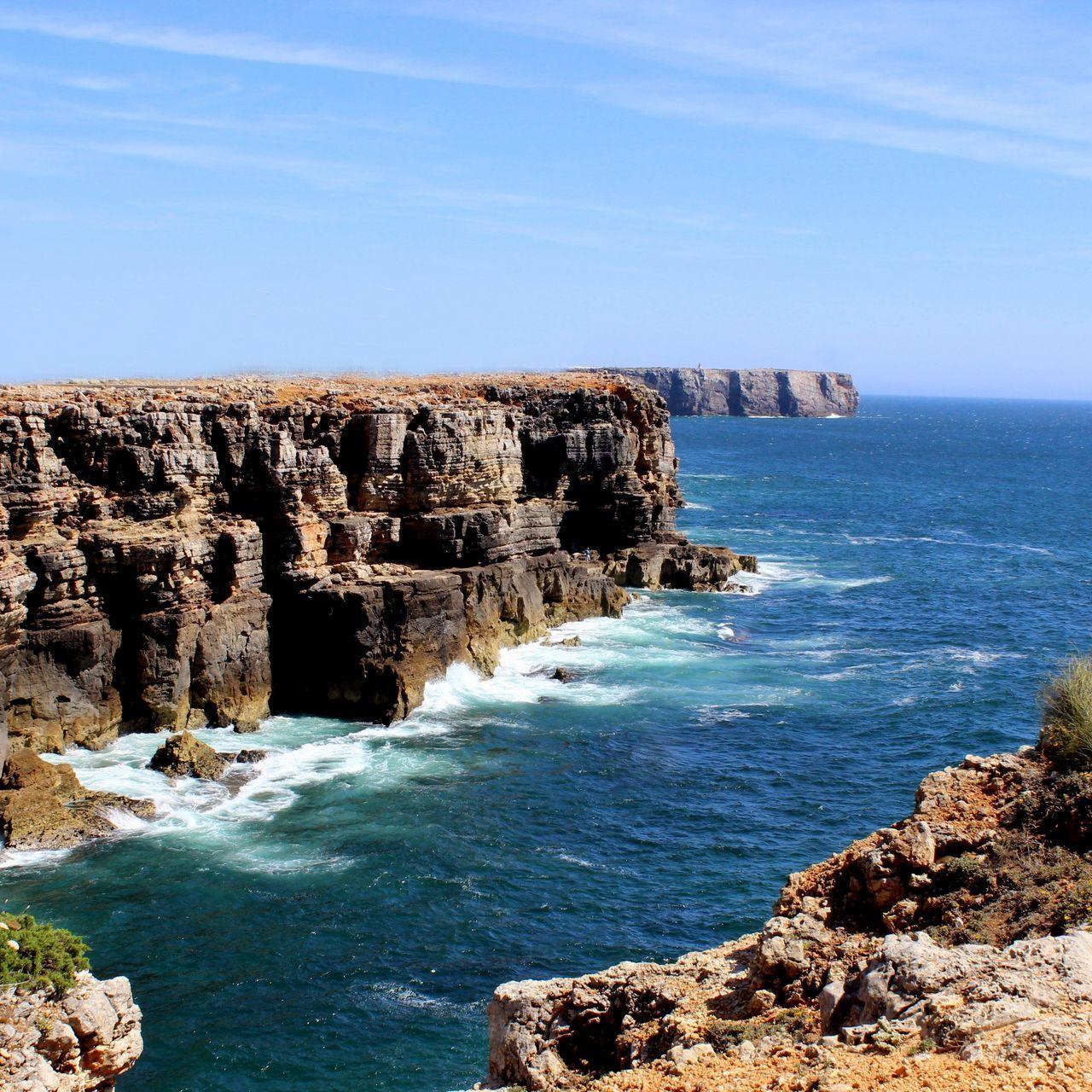 1280x1280 Download wallpaper 1280x1280 algarve, portugal, ocean, rock ipad