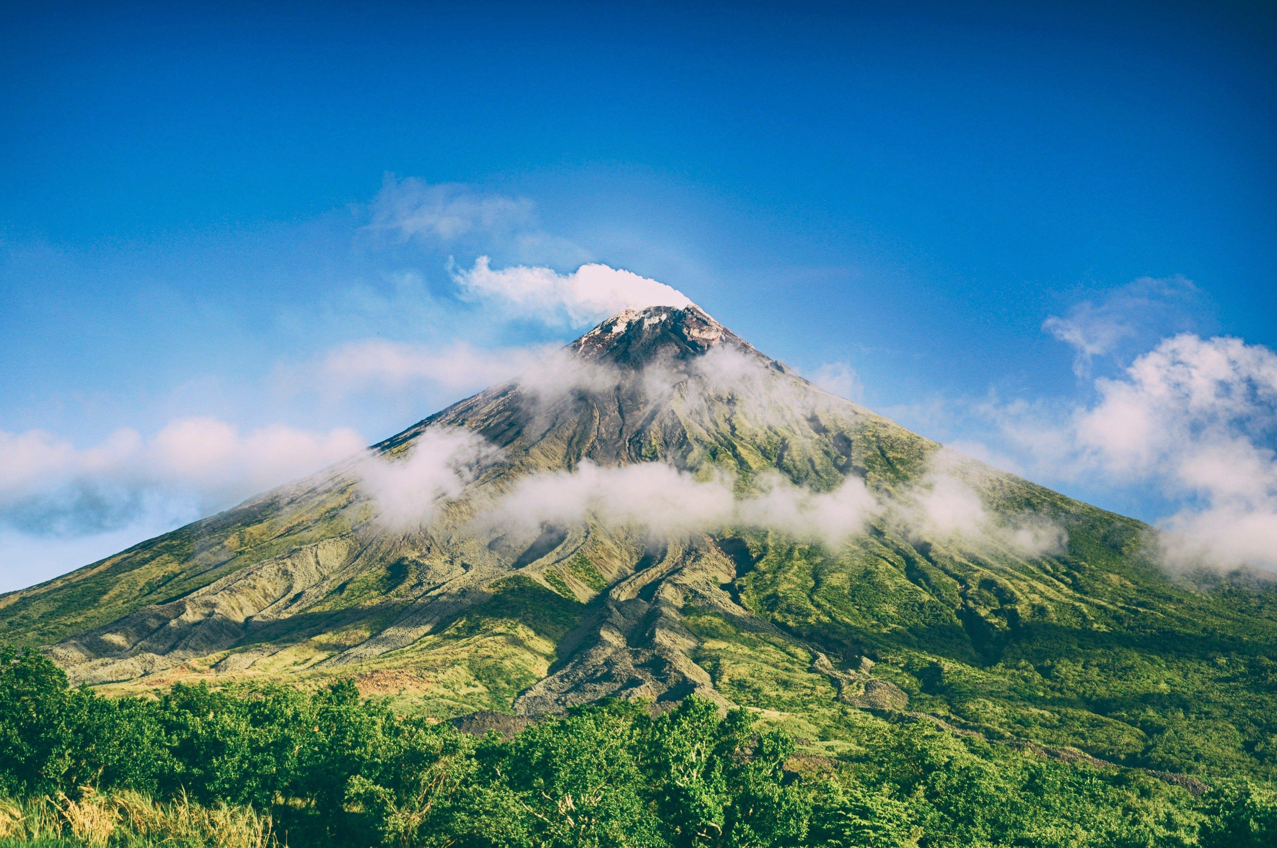 Mayon Volcano Wallpaper HD