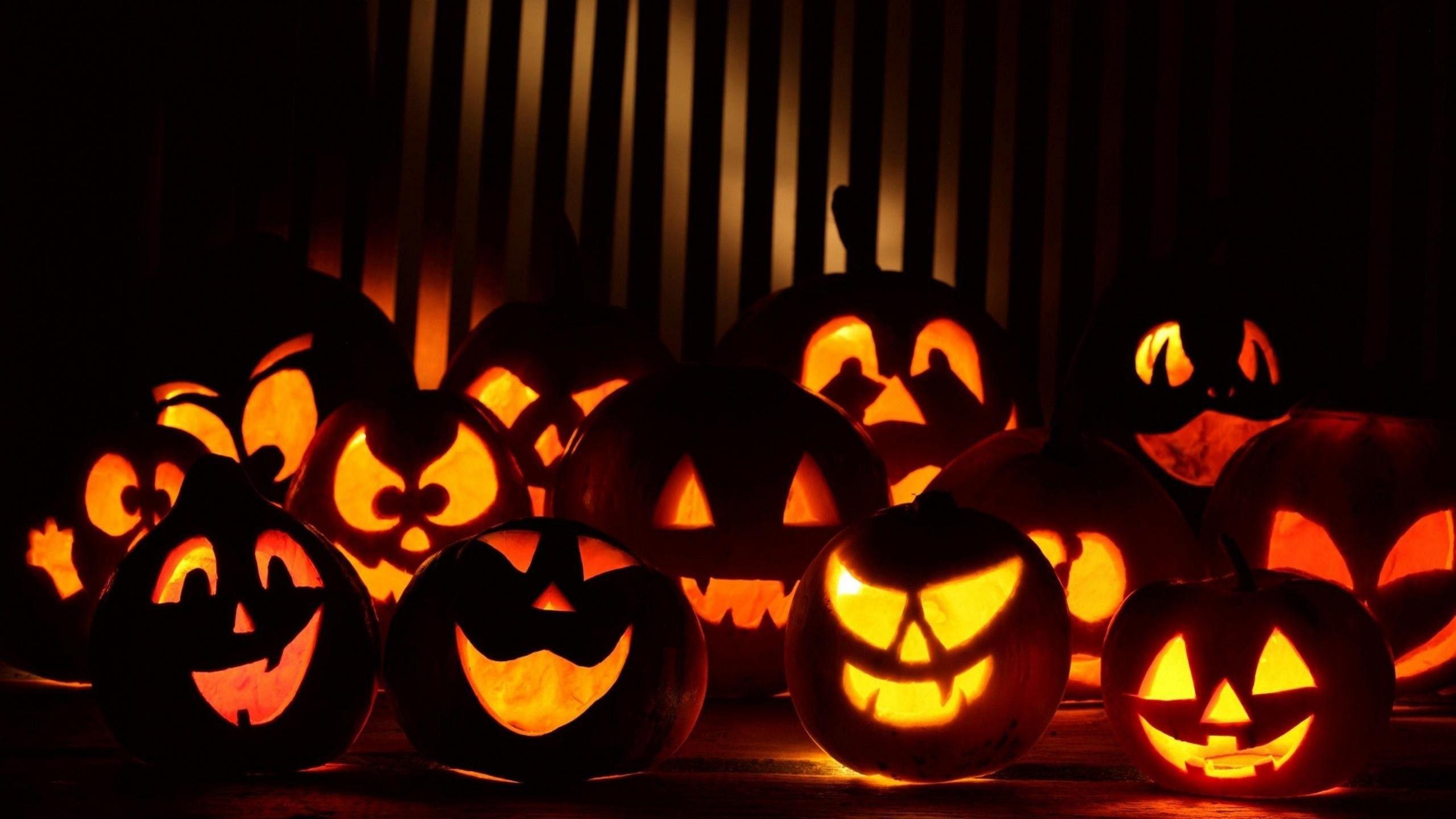 2560x1440 Pumpkin Halloween Wallpaper
