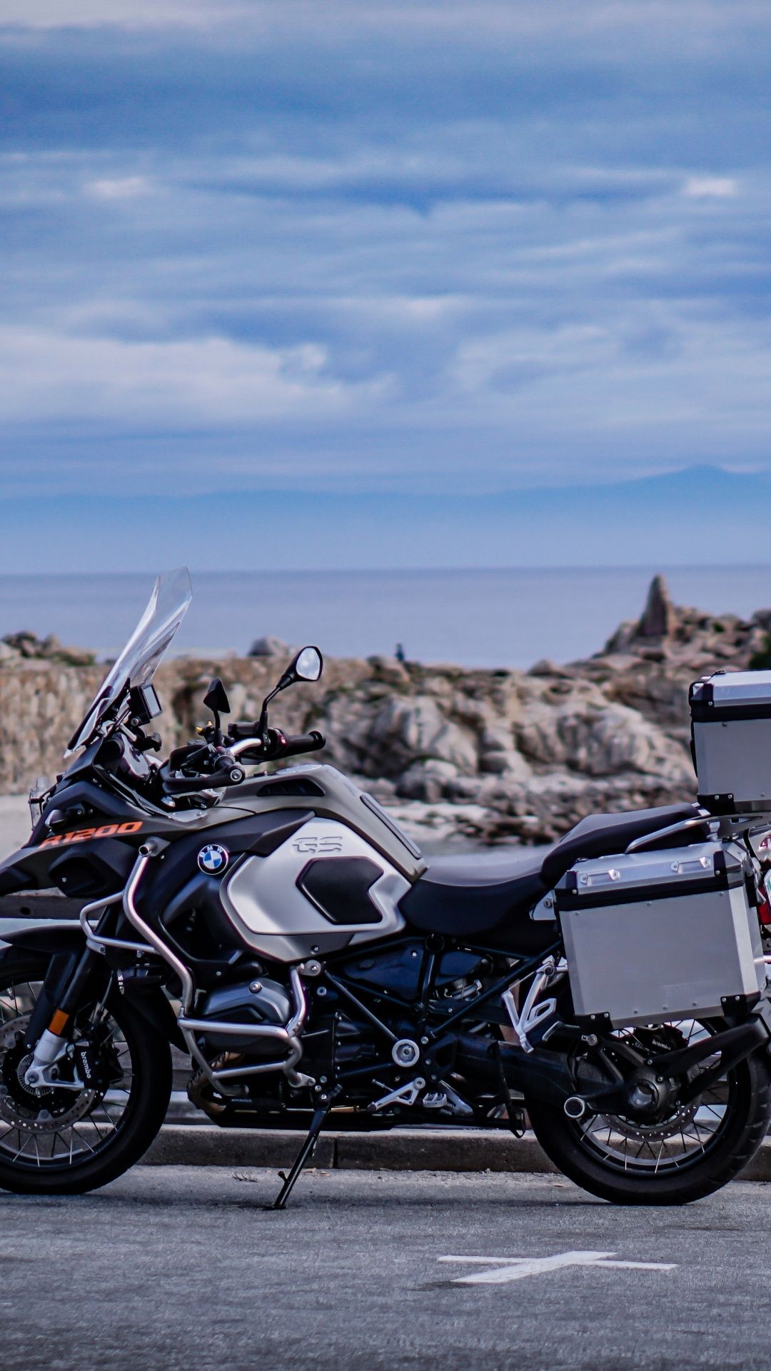 1080x1920 Touring Motorcycle Wallpaper for Android Mobile Smartphone [Full HD]