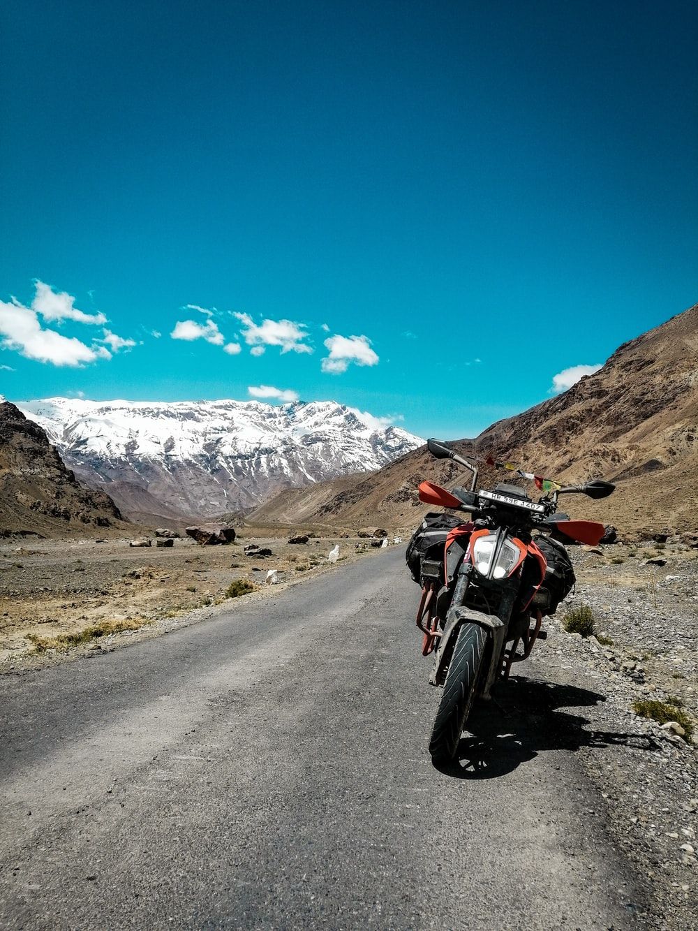 1000x1333 Touring Bike Wallpaper