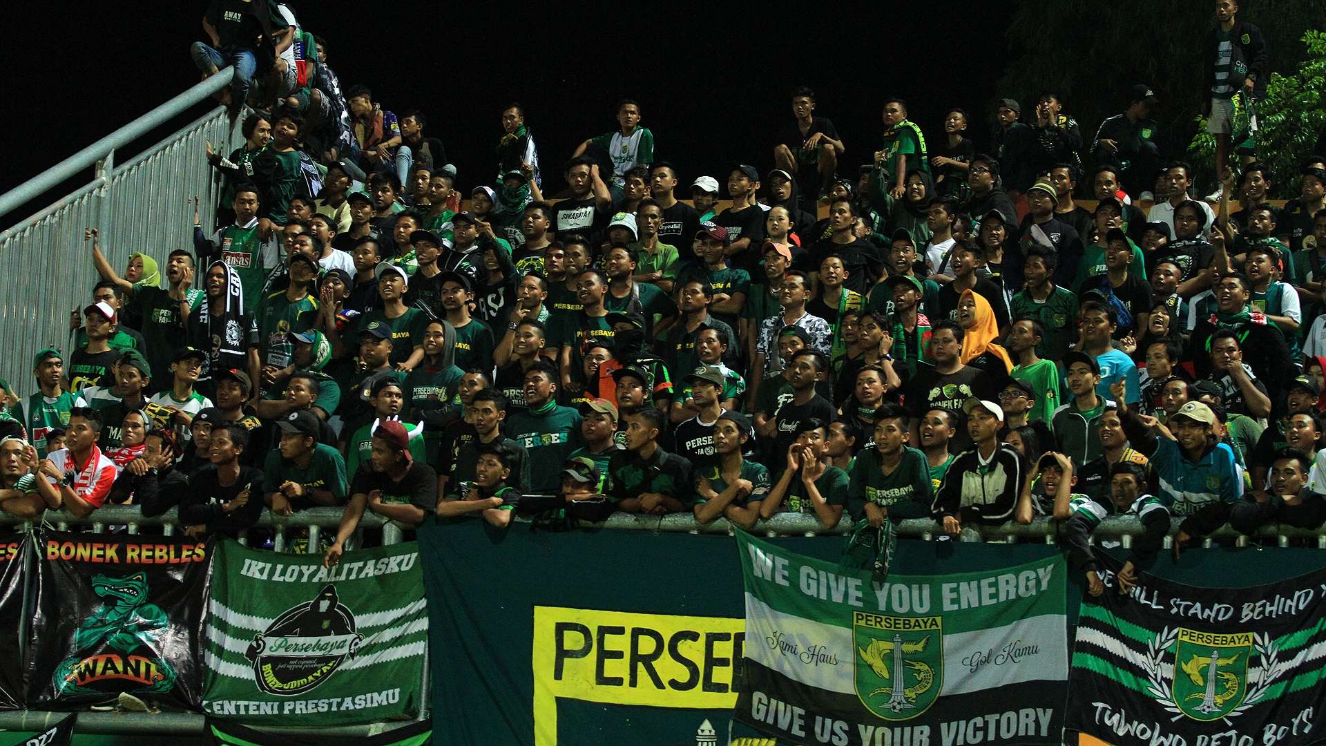 1920x1080 Hansamu Yama Jadi Bonek & Nikmati Tekanan Di Persebaya Surabaya. Goal.com Indonesia