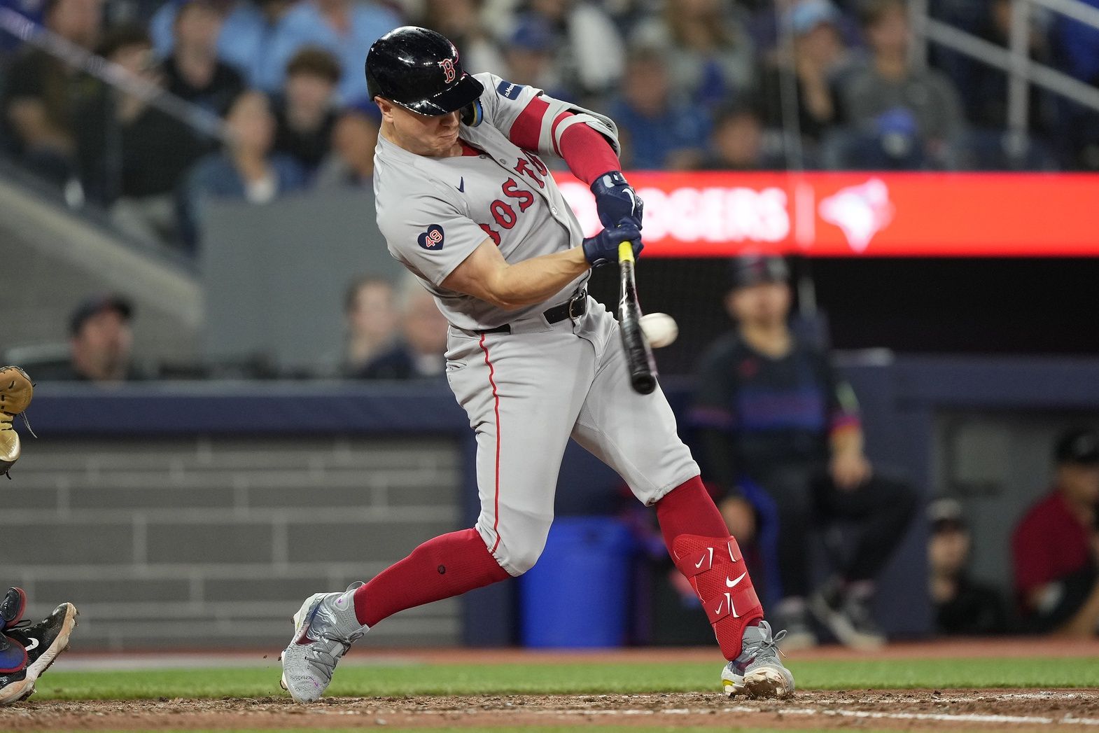 1570x1047 Morning Briefing: Orioles Sign Tyler O'Neill