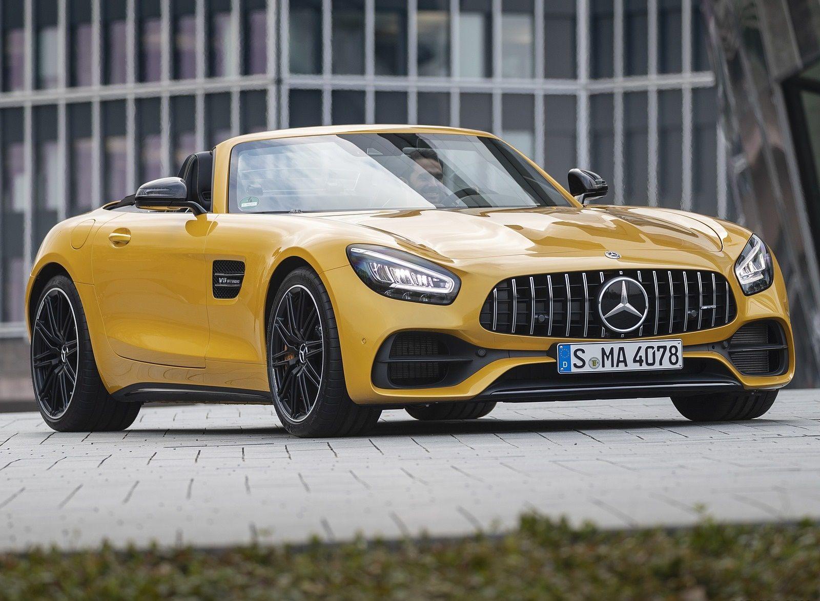 1600x1174 Mercedes AMG GT S Roadster (Color: AMG Solarbeam) Front Three Quarter Wallpaper (45)