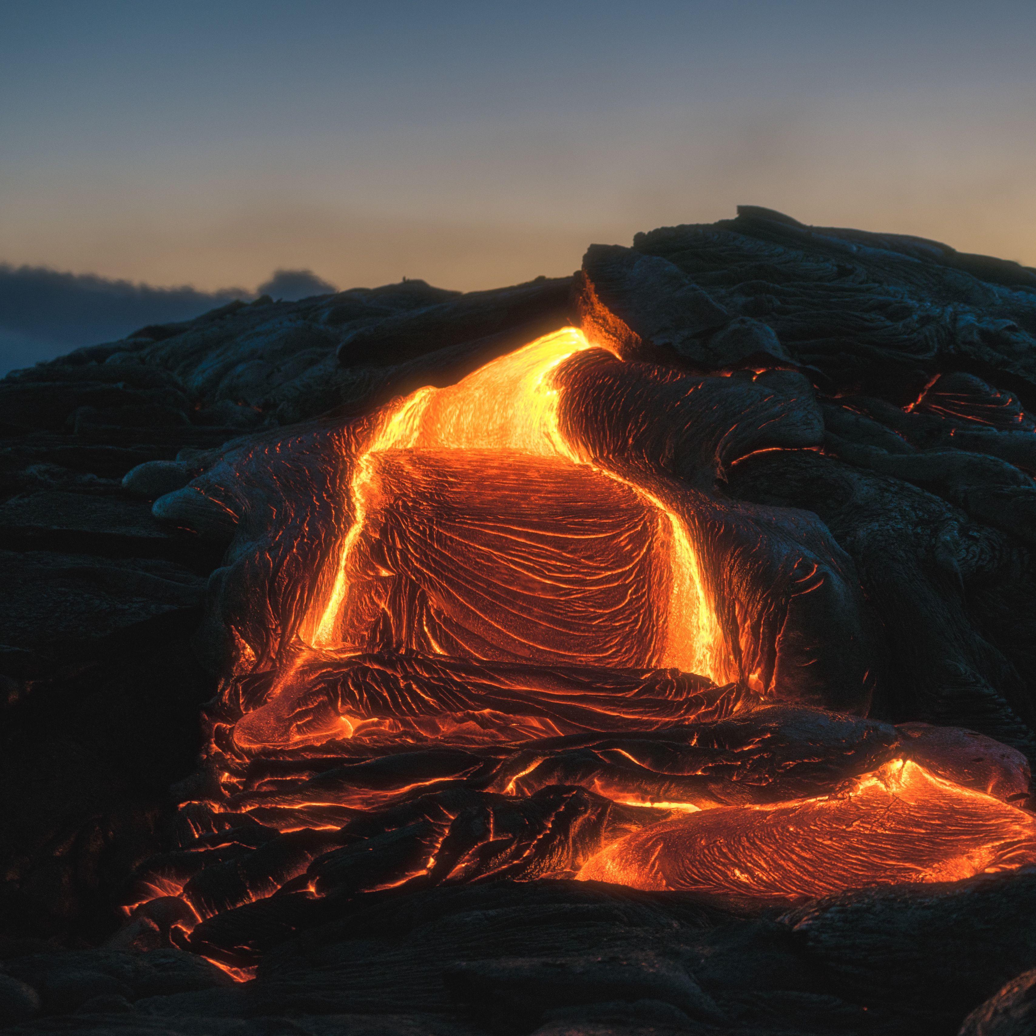 3415x3415 Download wallpaper 3415x3415 volcano, lava, fiery, melting ipad