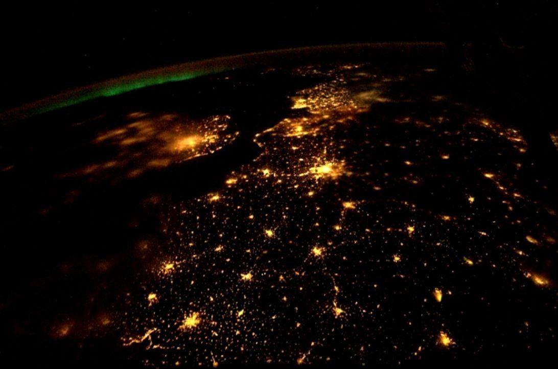 Ночной вид из космоса