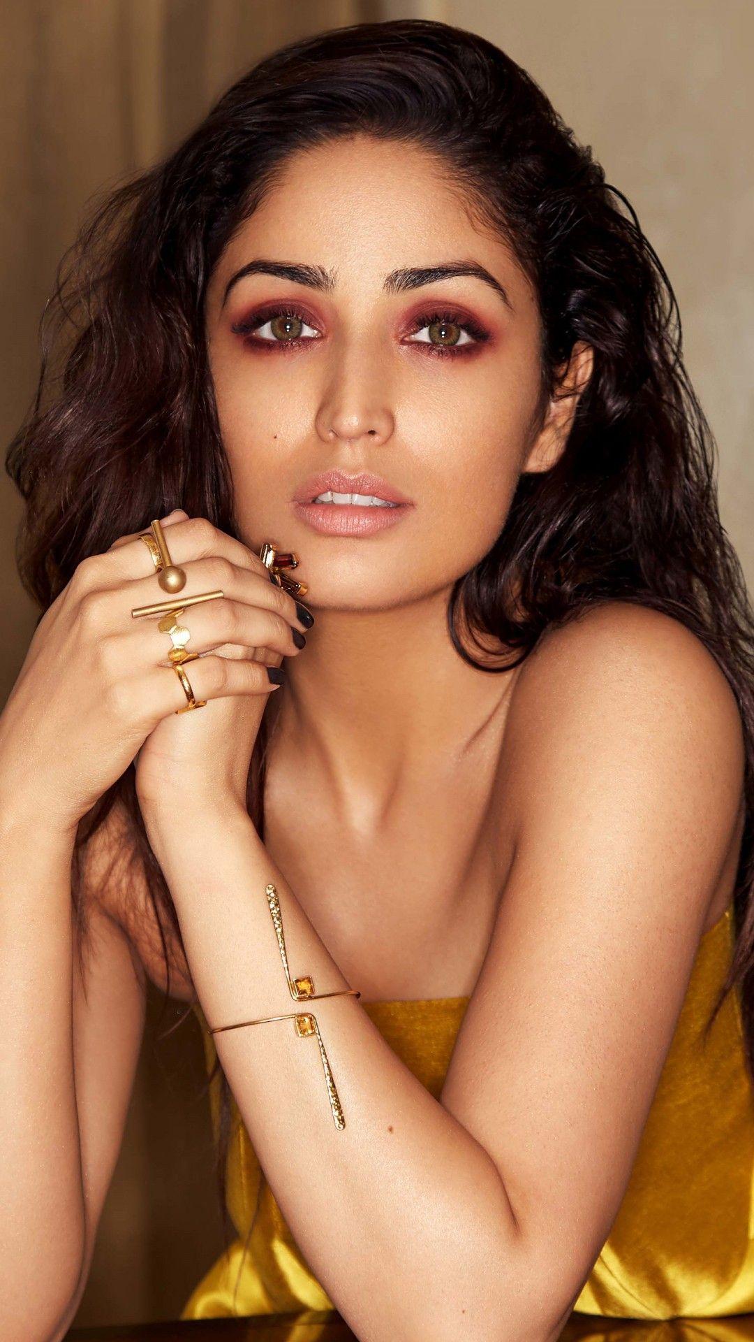 1080x1920 Yami Gautam 4K Wallpaper