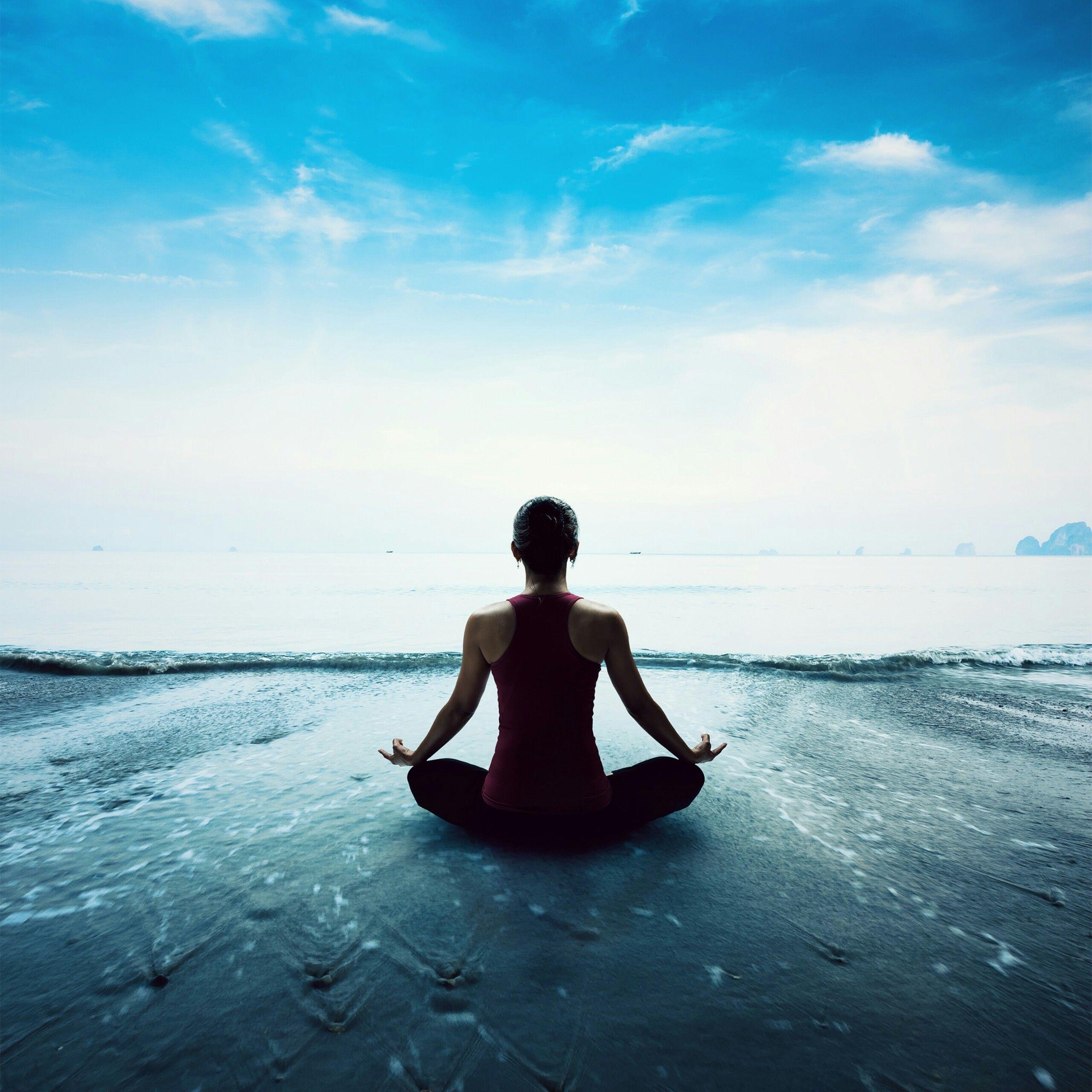 2560x2560 Yoga Background