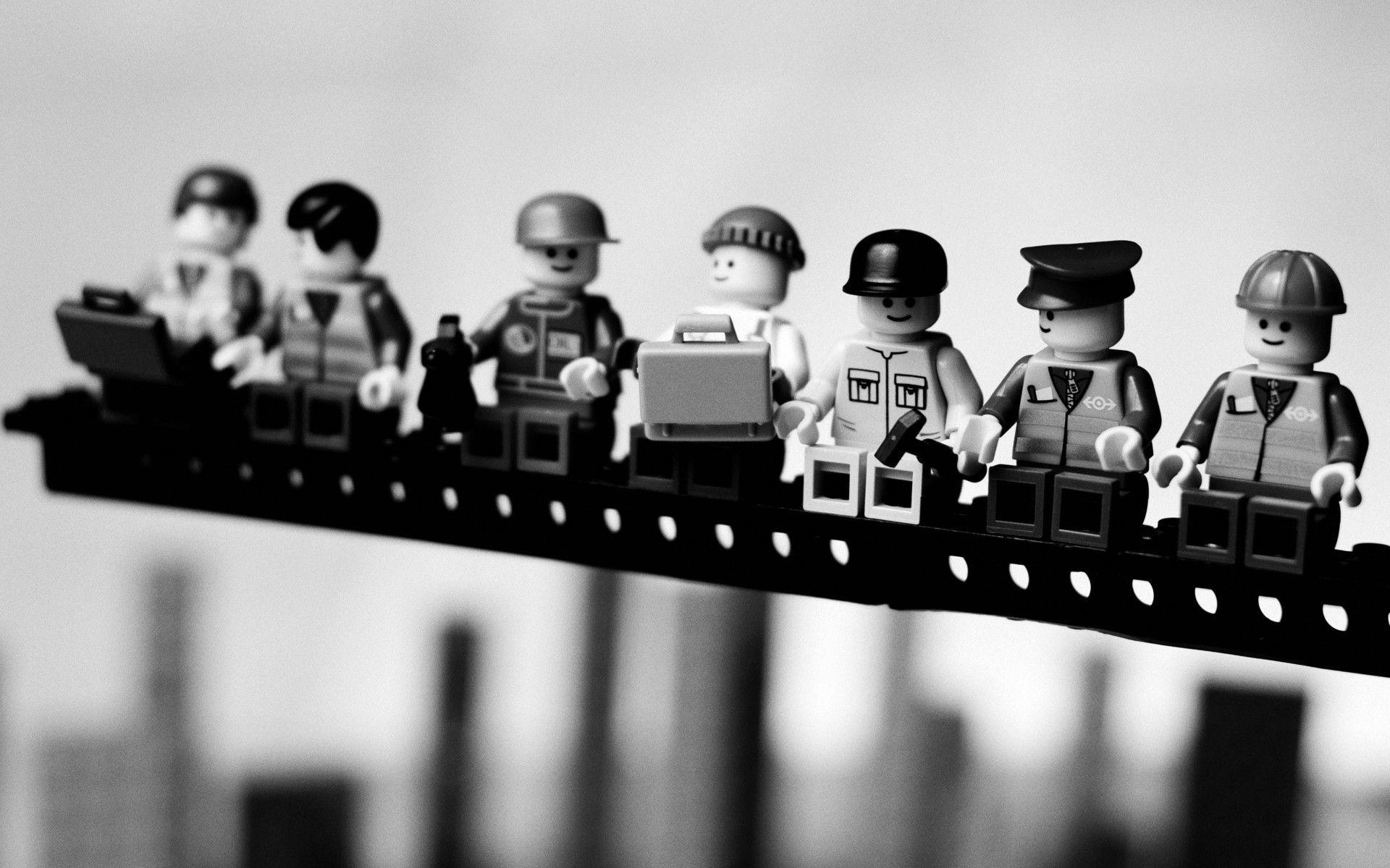 1920x1200 skyscrapers, worker, Legos wallpaper