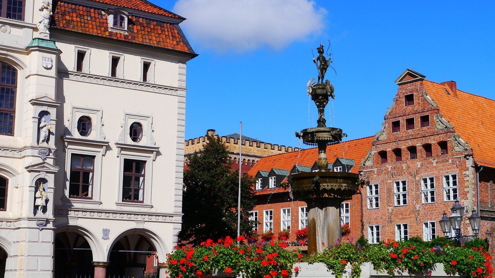 1600x900 Car Rental in Lüneburg. SIXT rent a car