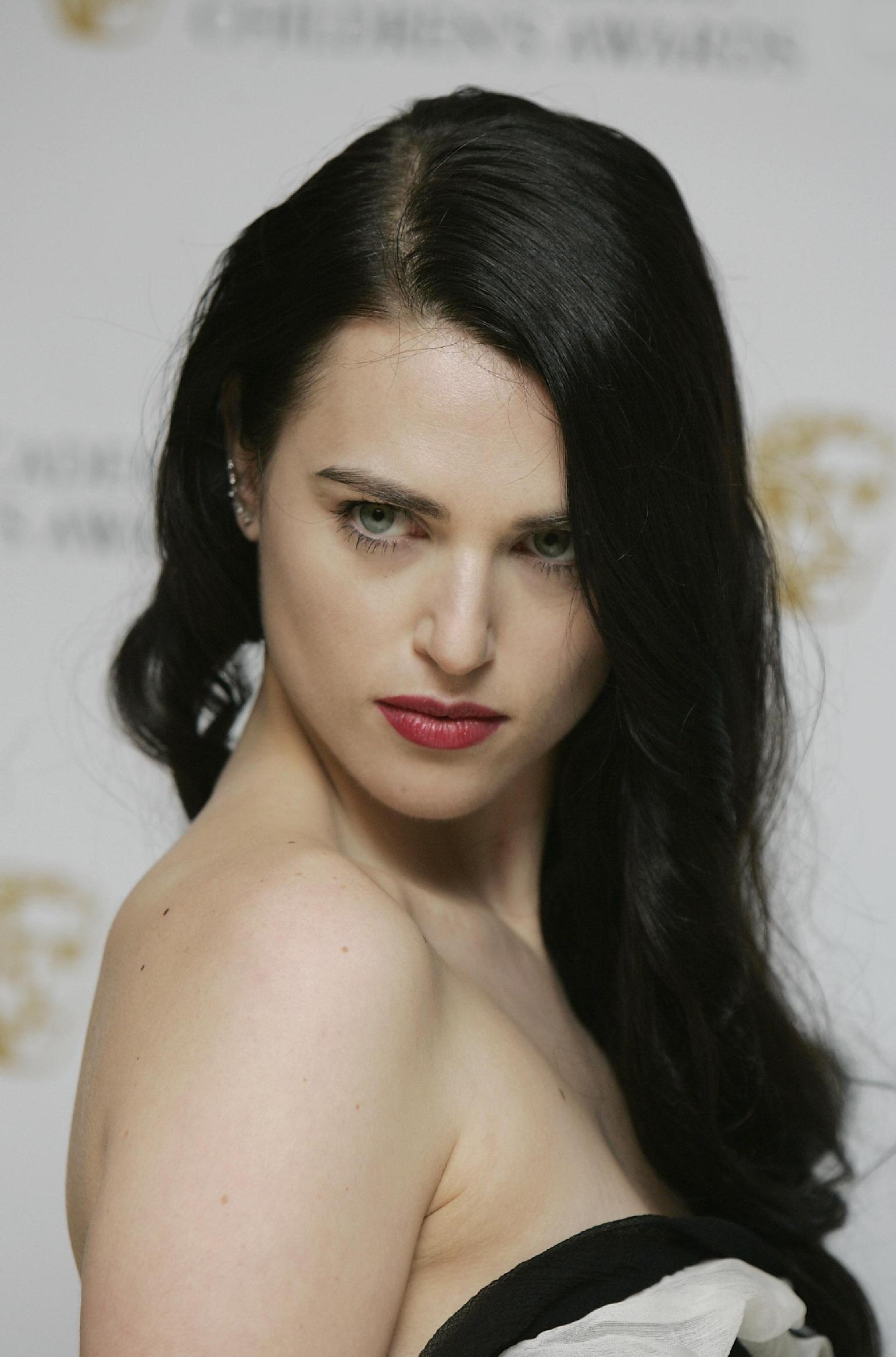 1541x2333 Katie McGrath wallpaper