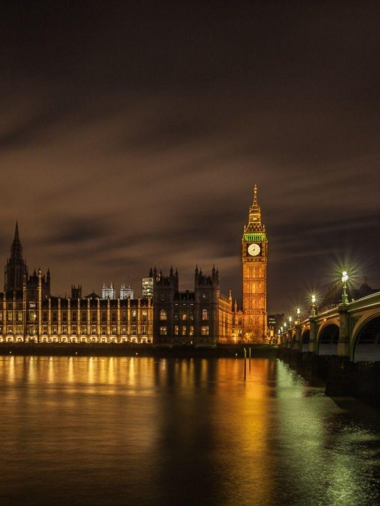 768x1024 London Palace of Westminster iPad wallpaper