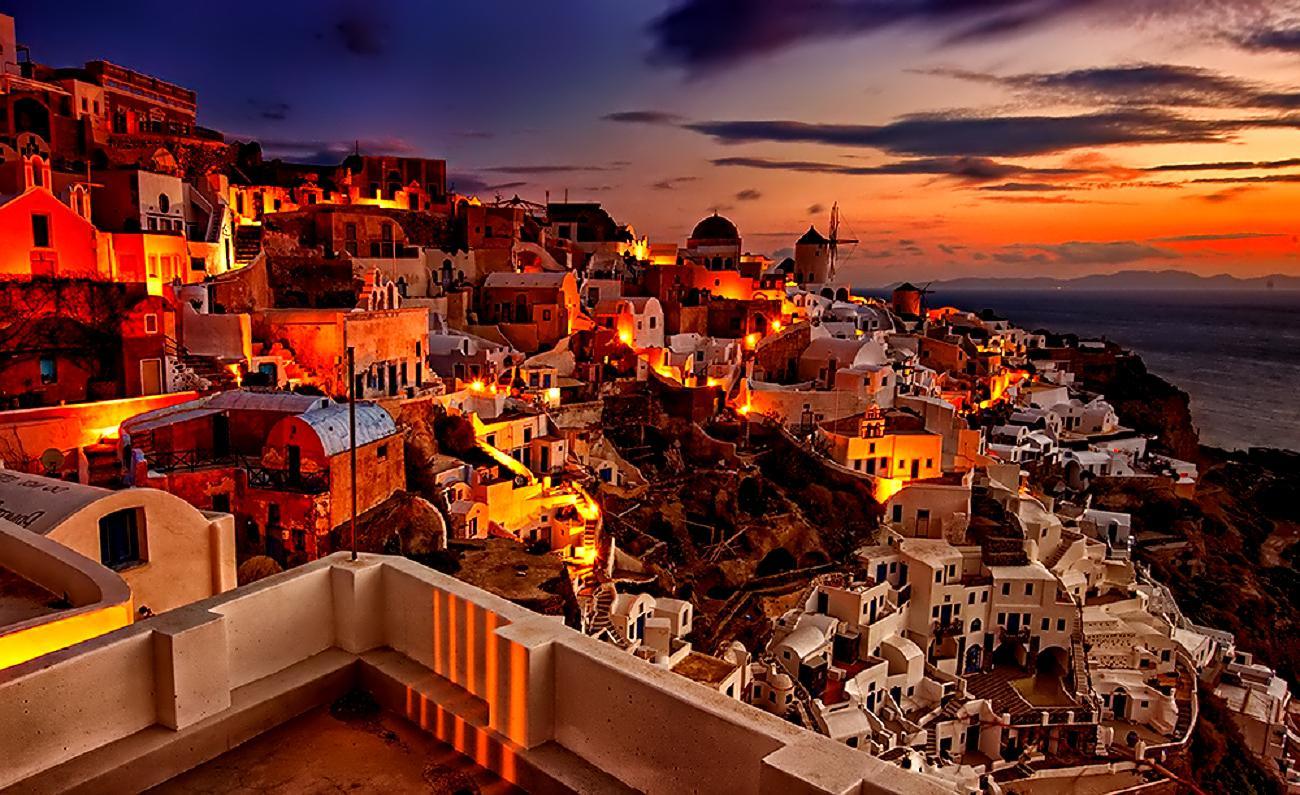 1300x795 Santorini HD Wallpaper