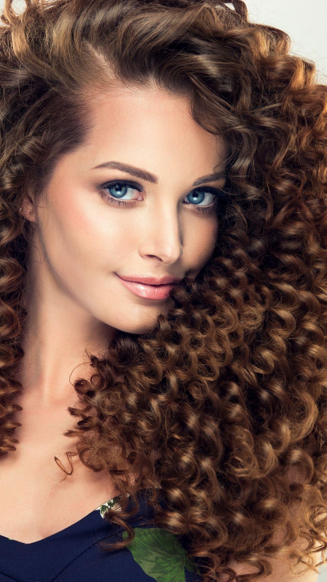Mesmerizing Best Haircut For Curly Hair Abstract Concept Mesmerizing Best Haircut For Curly Hair Abstract Concept