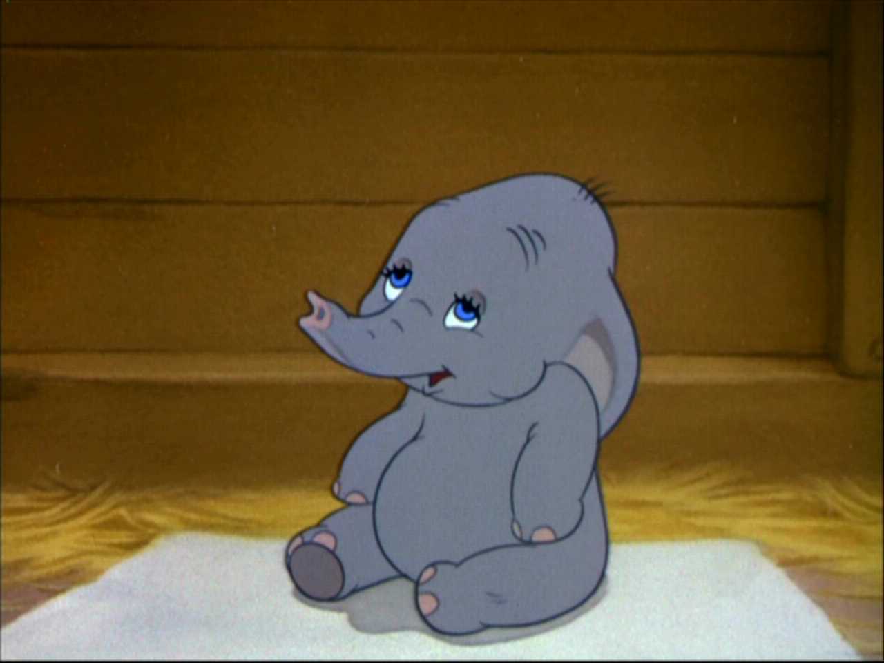 1280x960 Dumbo Classic Disney Cartoon Widescreen Background for PC