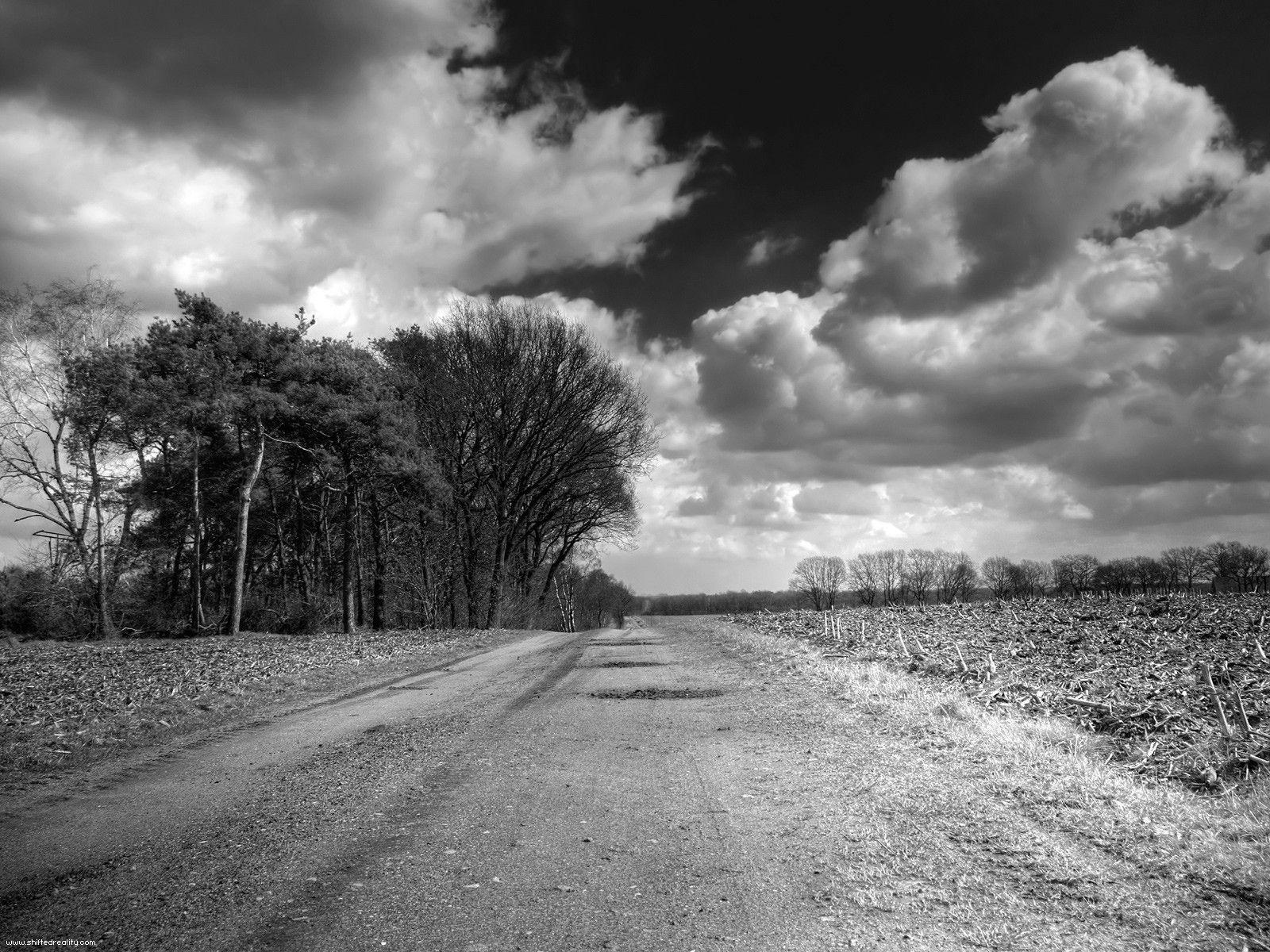 1600x1200 Although Color Photography Gained Popularity With Time, Phot