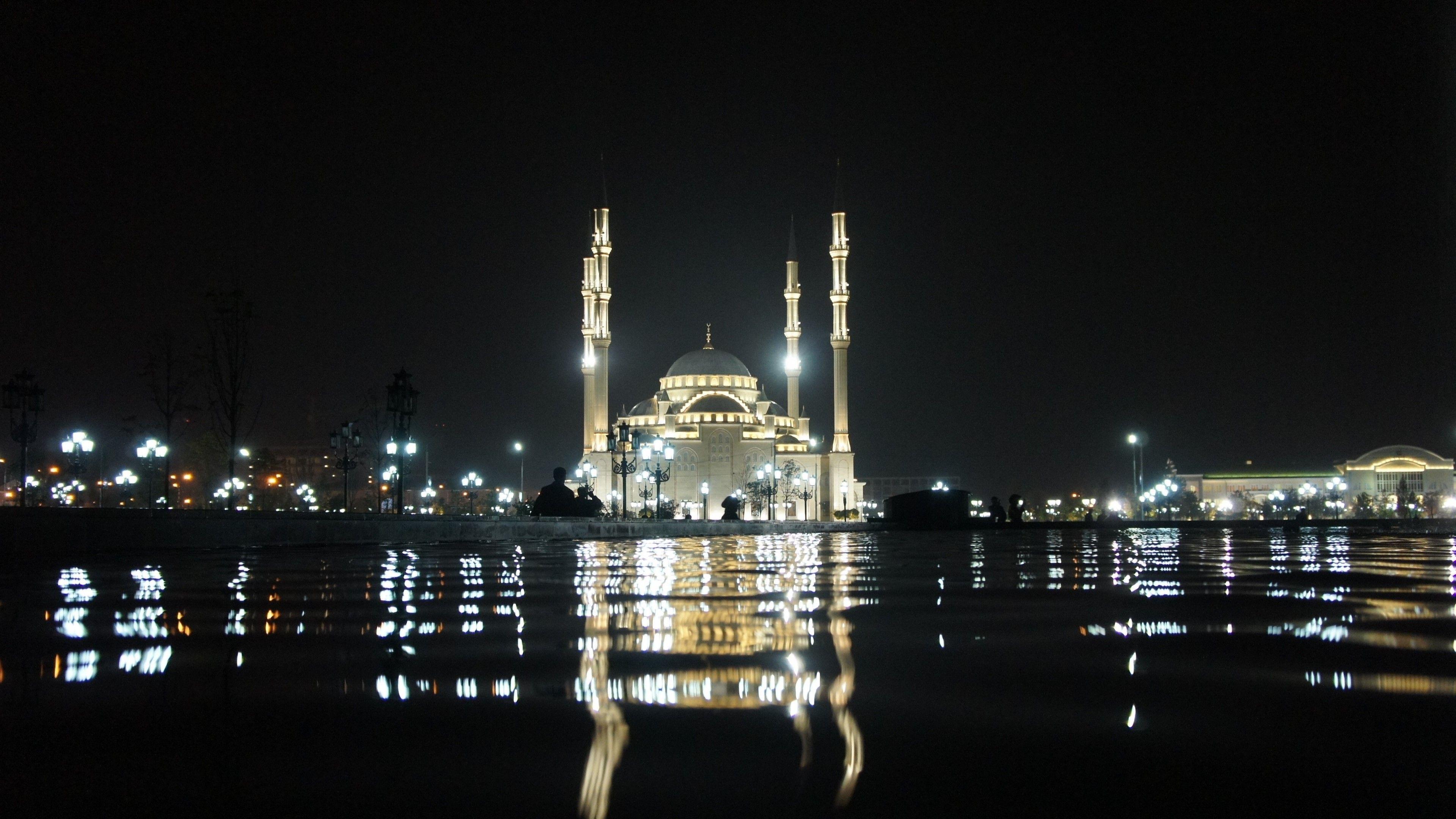 3840x2160 Taj Mahal at night Wallpaper 4k Ultra HD