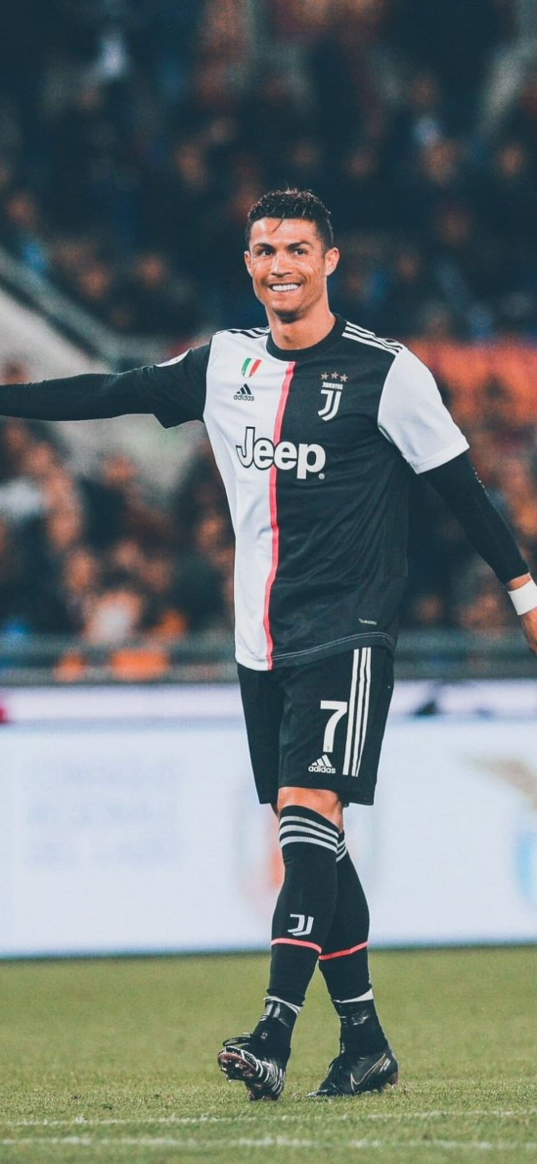 1080x2340 Cristiano Ronaldo Wallpaper Download [ HD ] 2020
