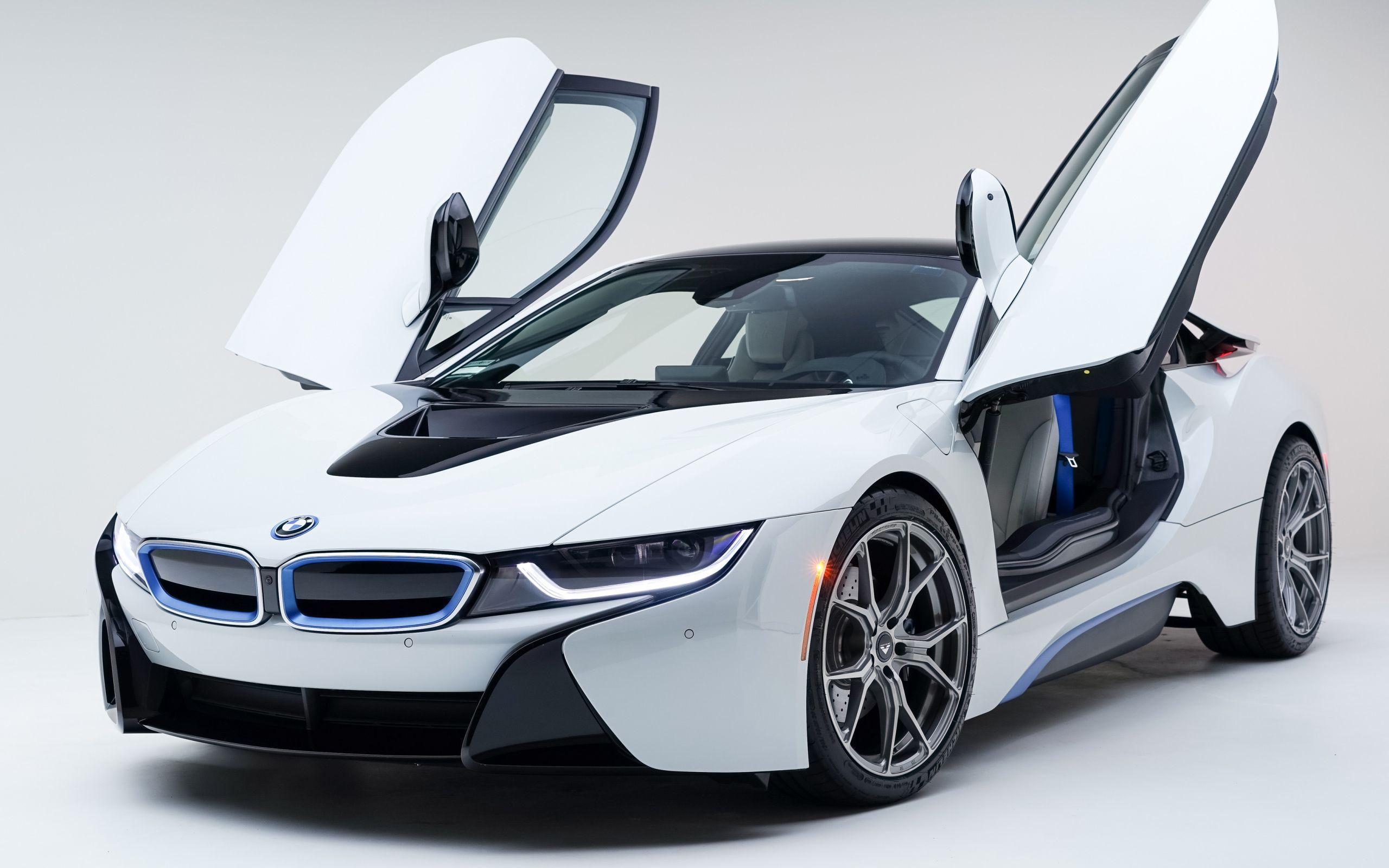 2560x1600 Download White, sports car, doors open, BMW i8 wallpaper
