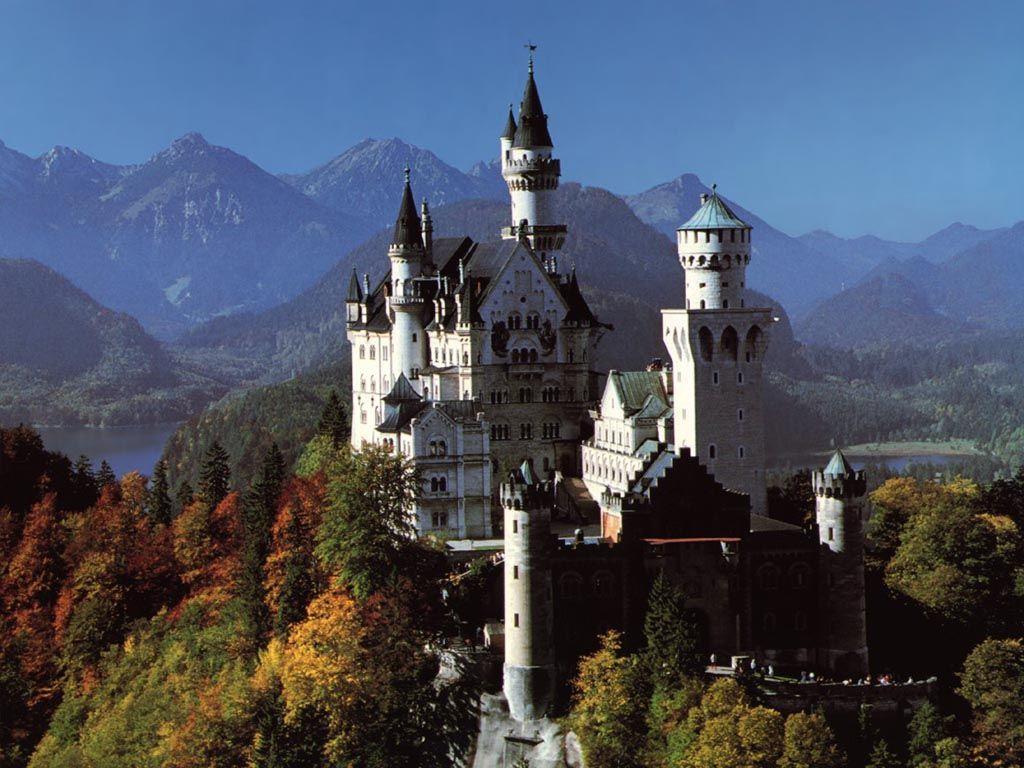 1024x768 Free download Neuschwanstein Castle Wallpaper and Background 1024