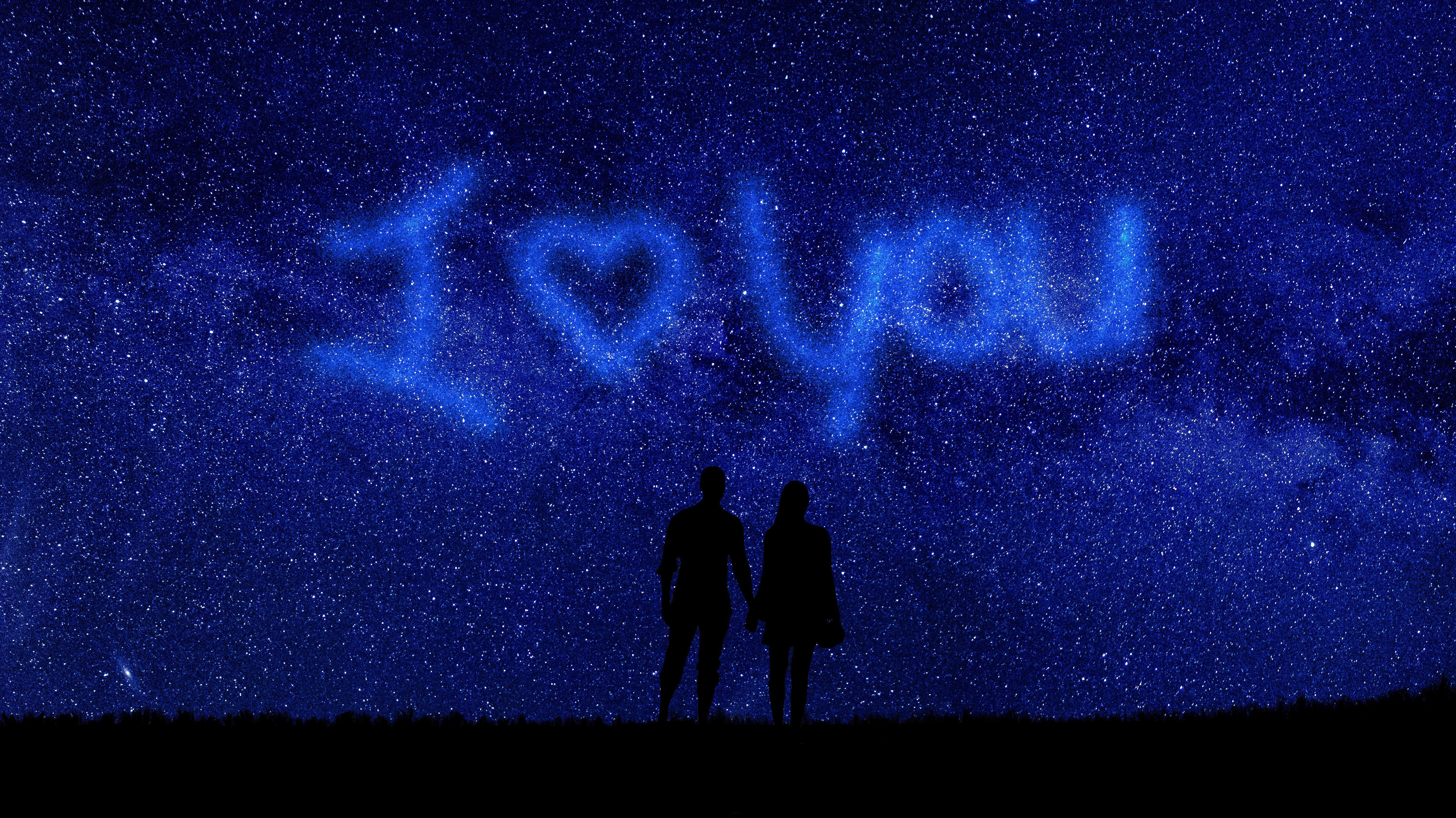 Полюбила голубого. Ночь любви. Звездное небо романтика. Пара на фоне звездного неба. Красивое ночное небо любовь.