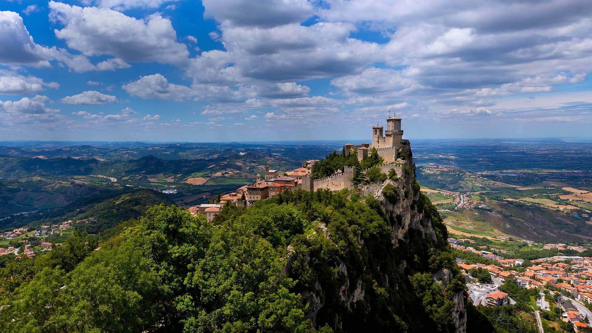 Guaita Fortress San Marino HD wallpaper