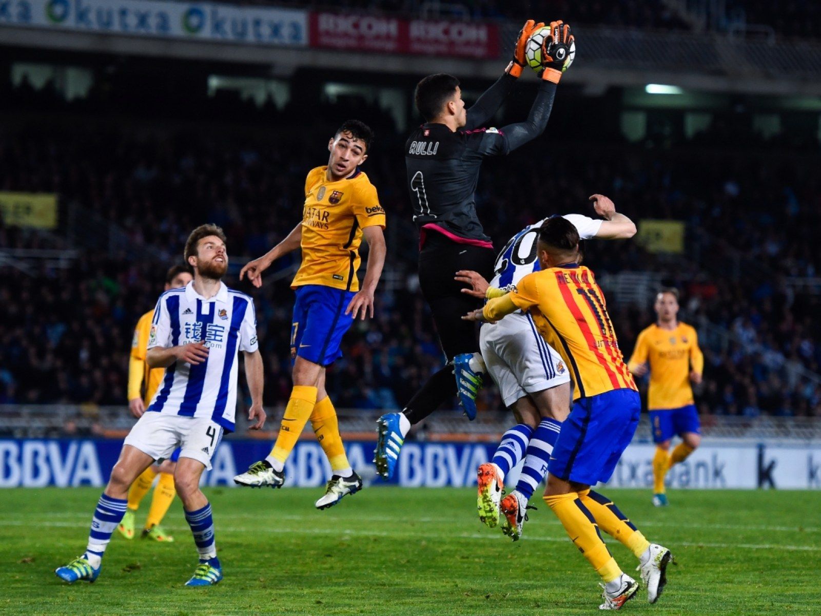 1600x1200 Liverpool and Barcelona will try to sign Argentina's future no.1 Gero Rulli